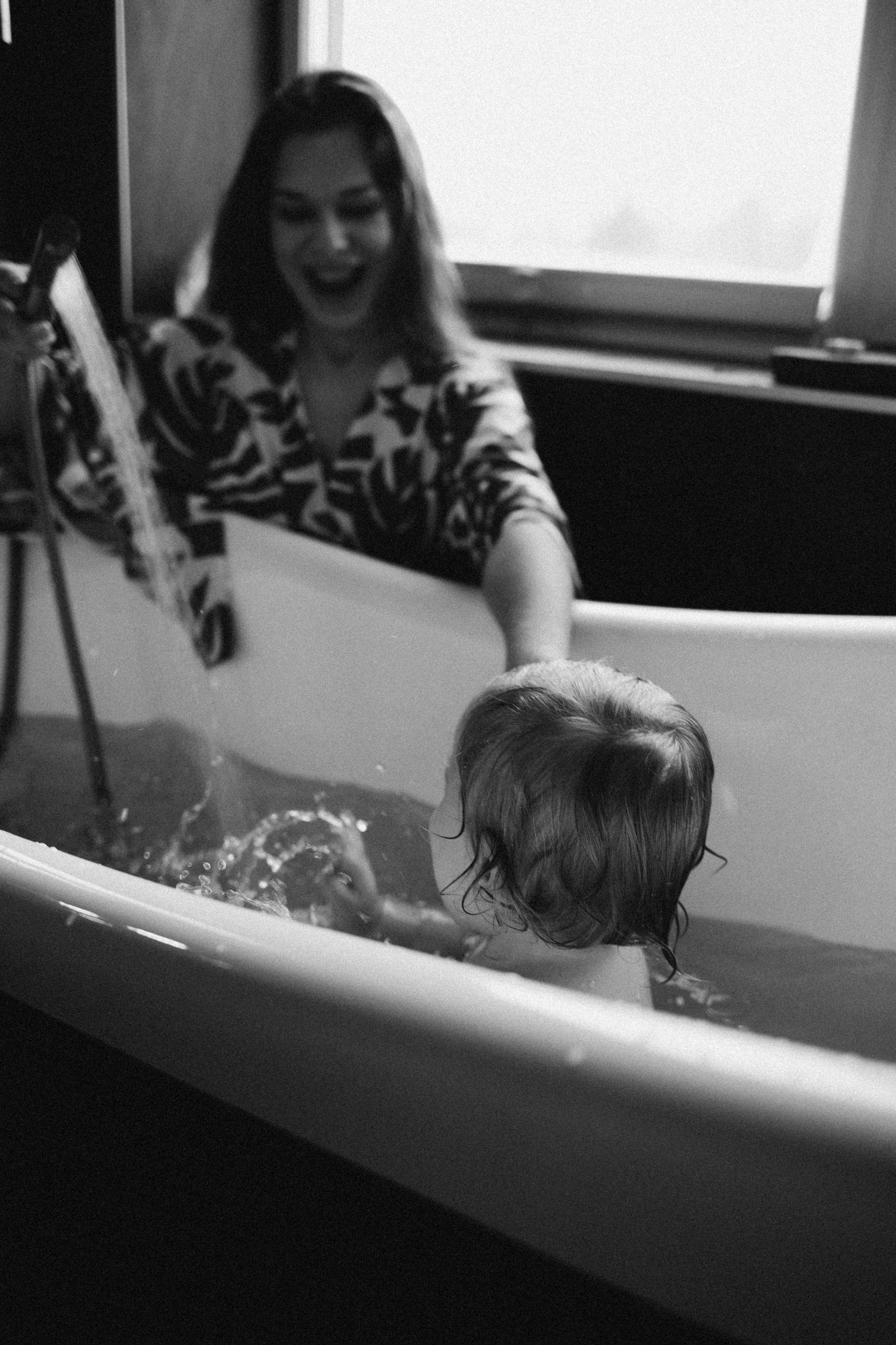 Купание в ванной. Фотограф Петрозаводск/СПБ