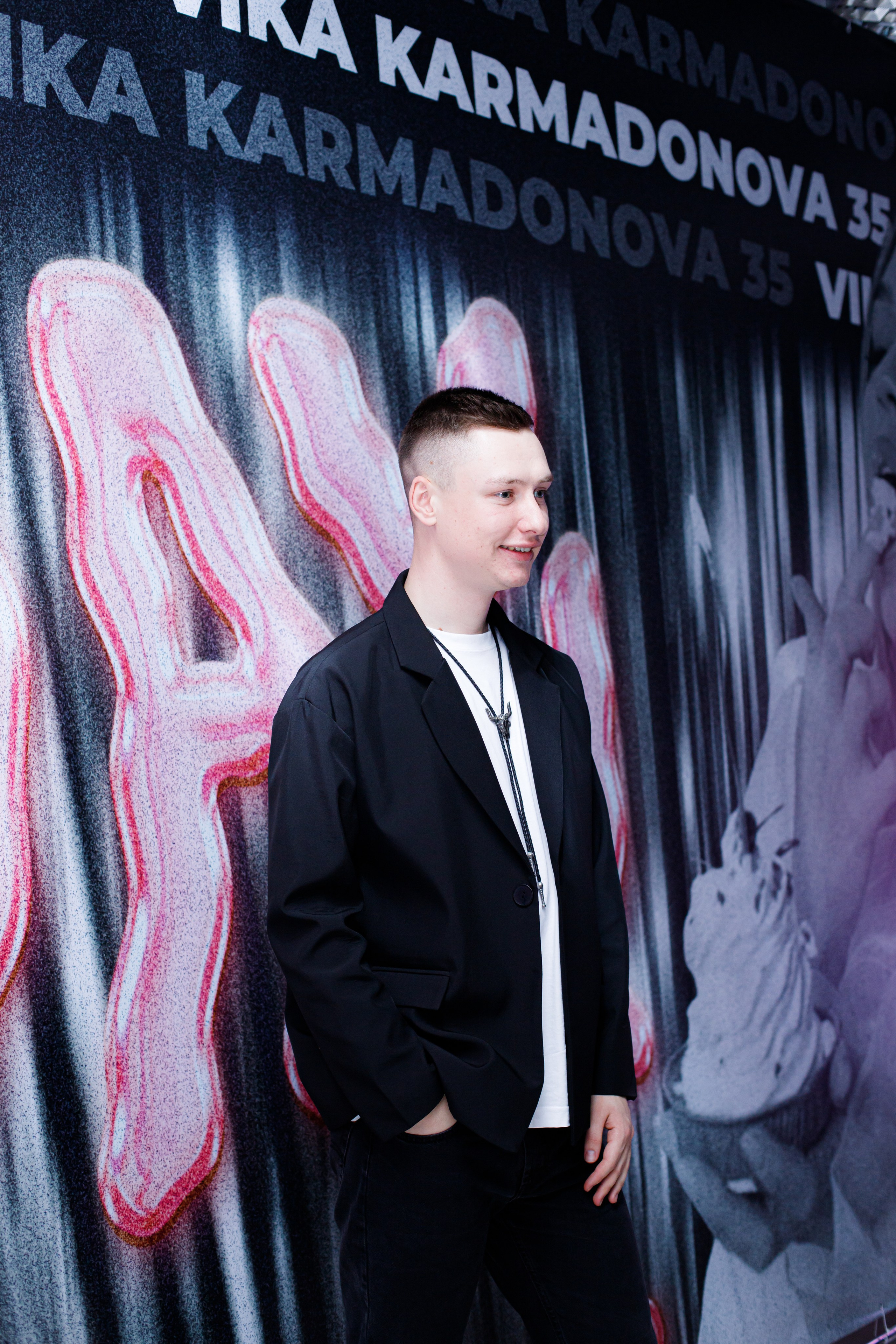 VIKA KARMADONOVA. Photokarish