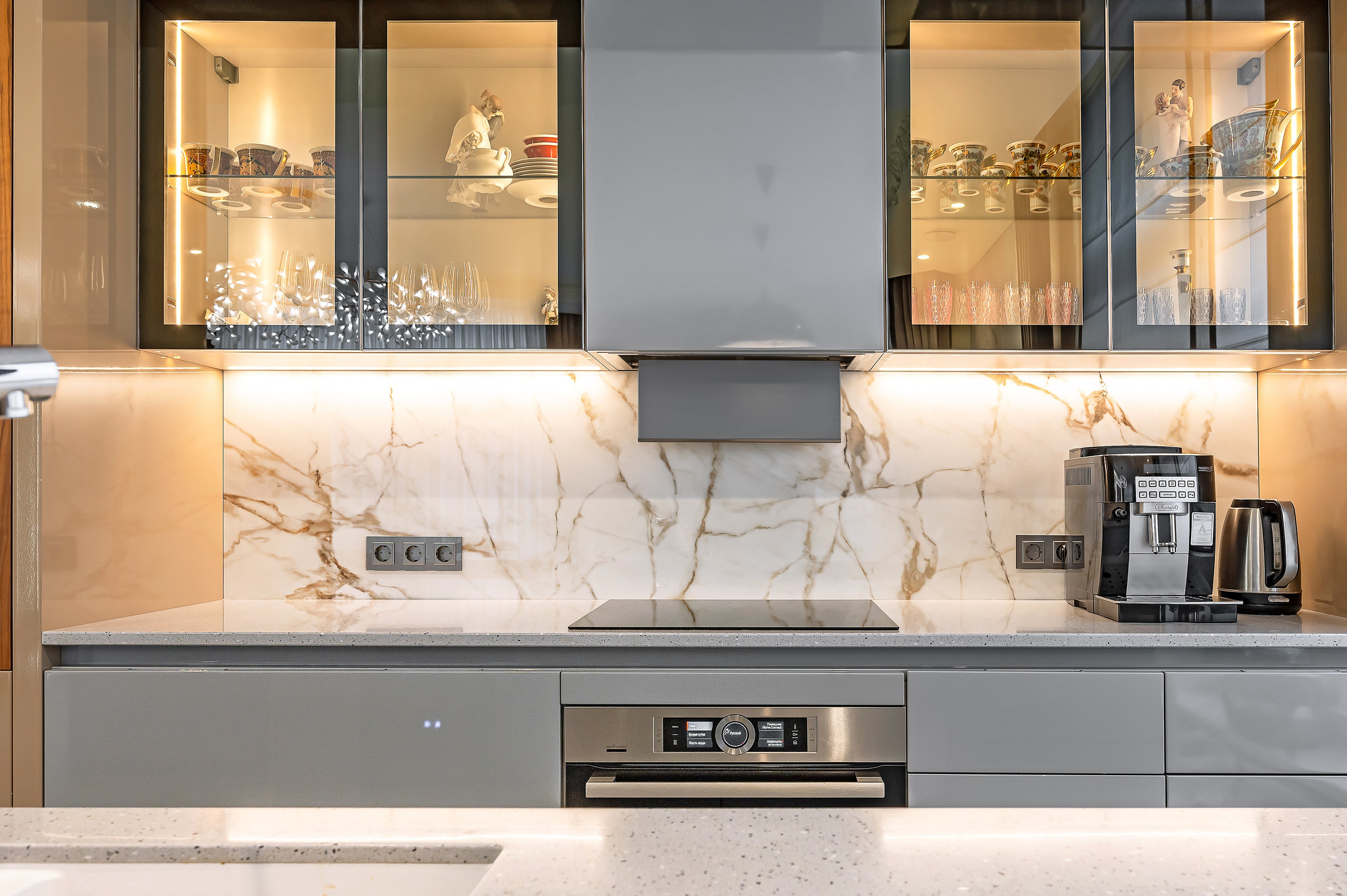 Квартира на Ждановской. Интерьерный фотограф. Фото- видеосъемка недвижимости Санкт-Петербург