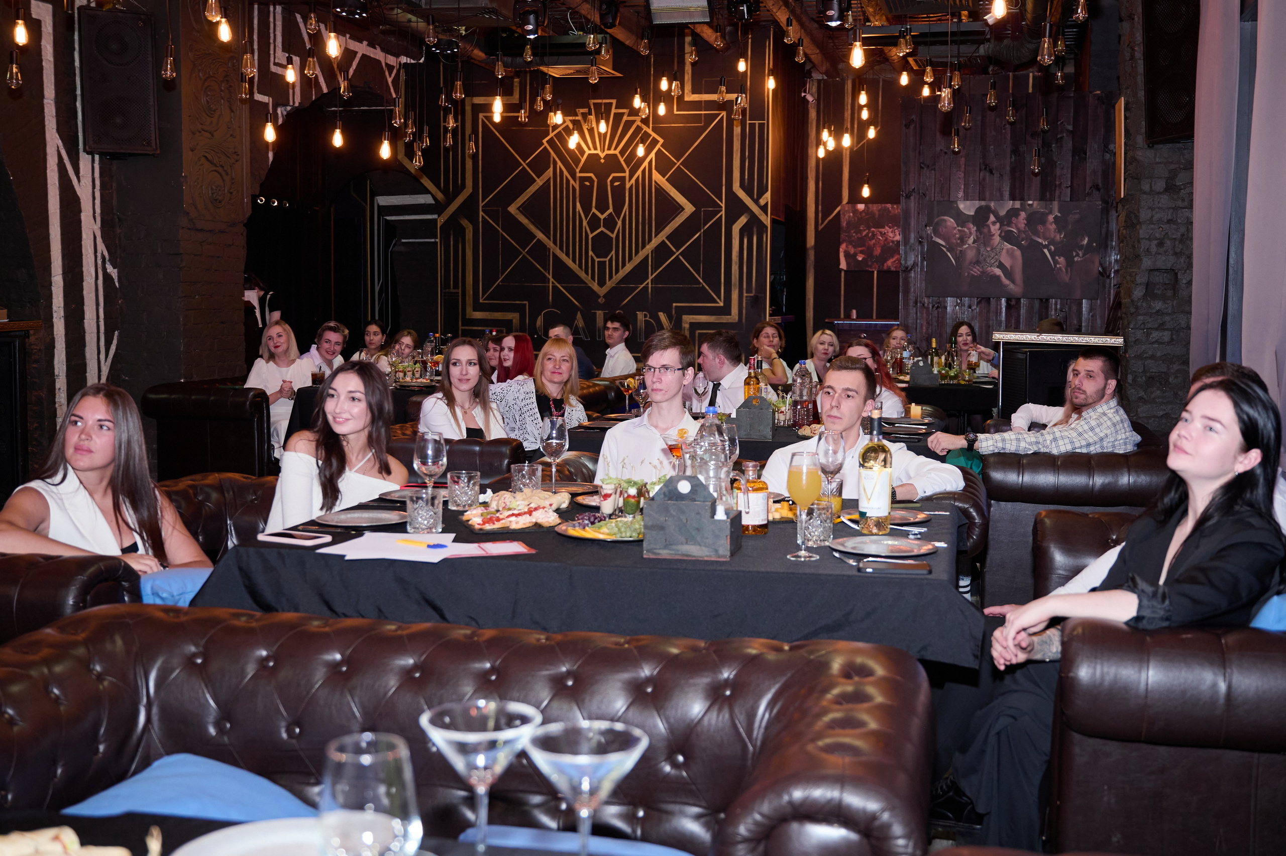 Торжества (юбилеи, корпоративные мероприятия). Выпускные Альбомы в Нижнем Новгороде