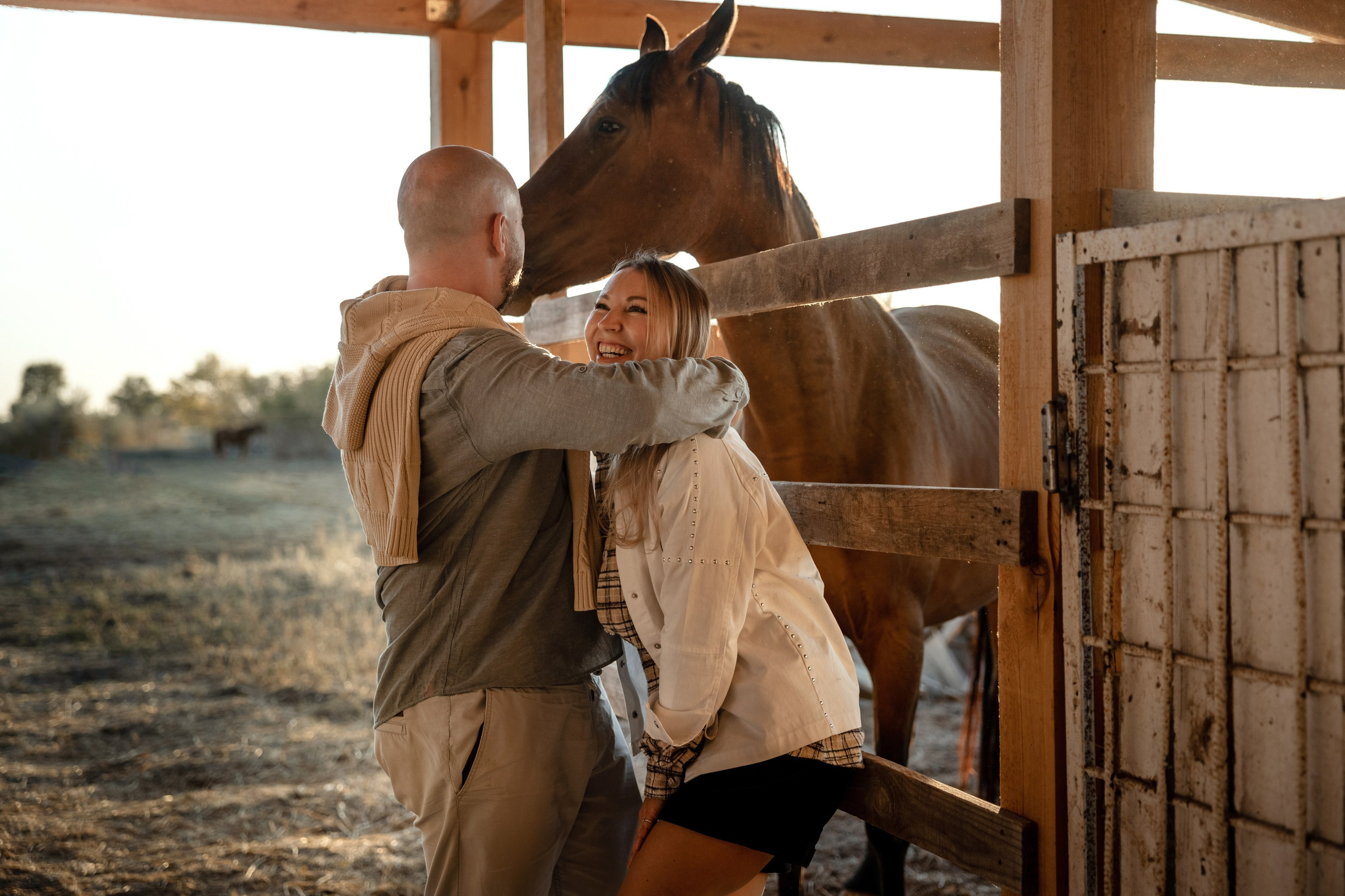 Татьяна с семьёй. Съёмка в конюшне. Татьяна Мирзоян