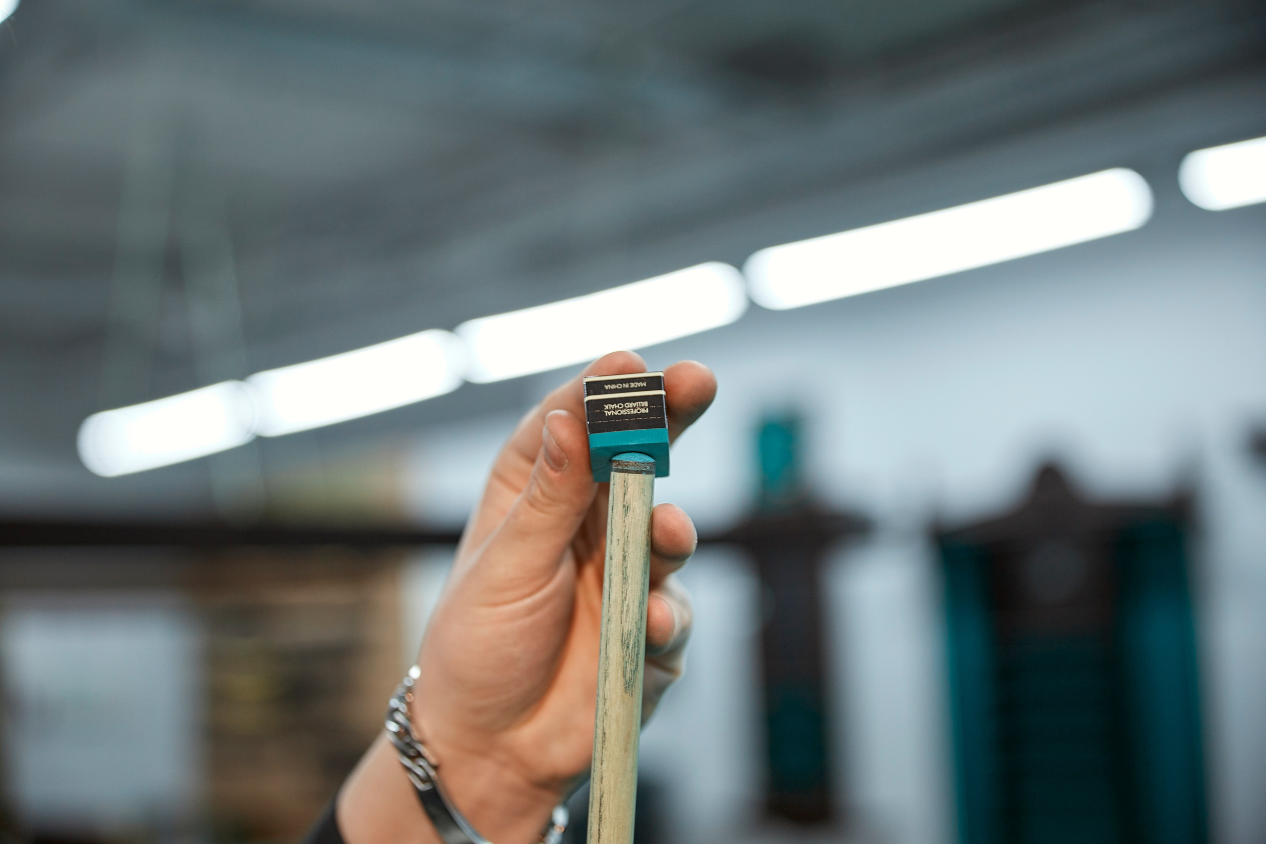 Семён За́йцев — российский профессиональный игрок в русский бильярд, мастер спорта России международного класса. Фотограф ваших самых ярких событий в Москве и СПБ. Збронская Юлия