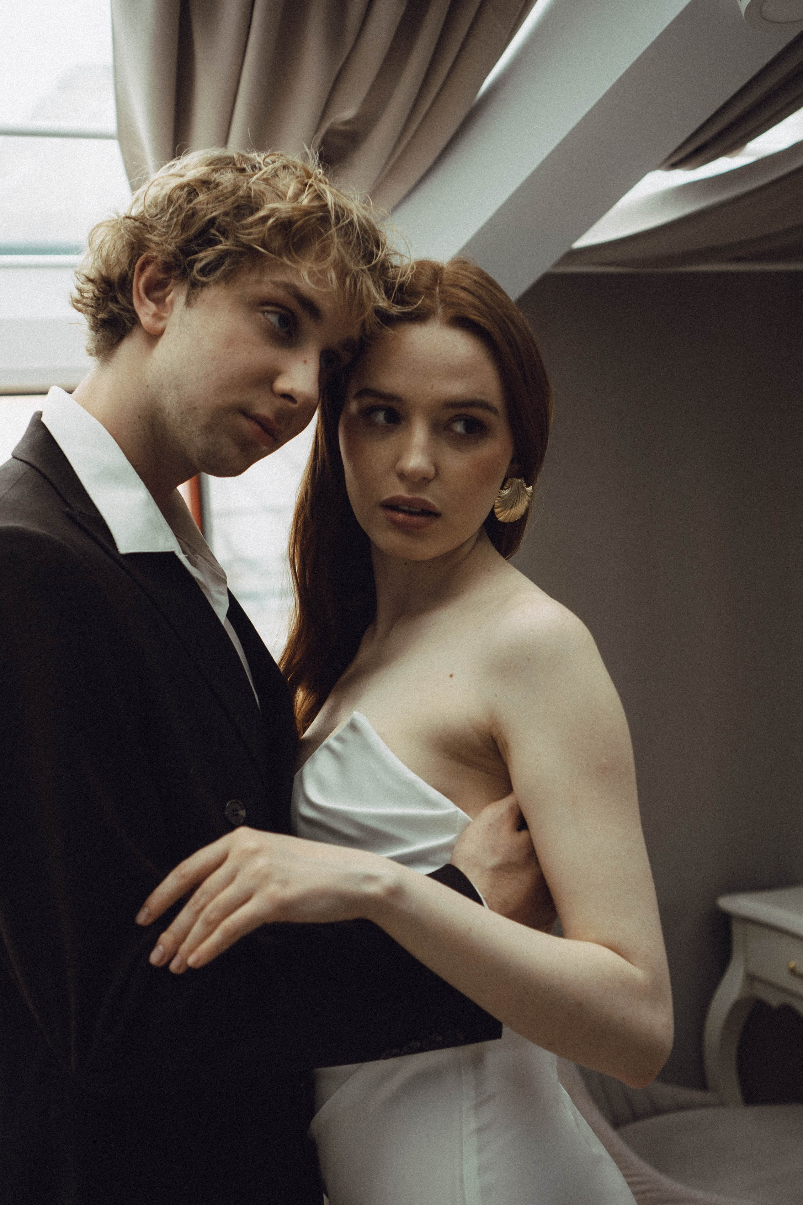 СВАДЕБНАЯ СЬЕМКА В ОТЕЛЕ. СБОРЫ ЖЕНИХА И НЕВЕСТЫ И ТАКЖЕ ТОР И ПОДГОТОВКА К ПРОГУЛКЕ. Профессиональный фотограф, Санкт-Петербург — Виктория Богомолова