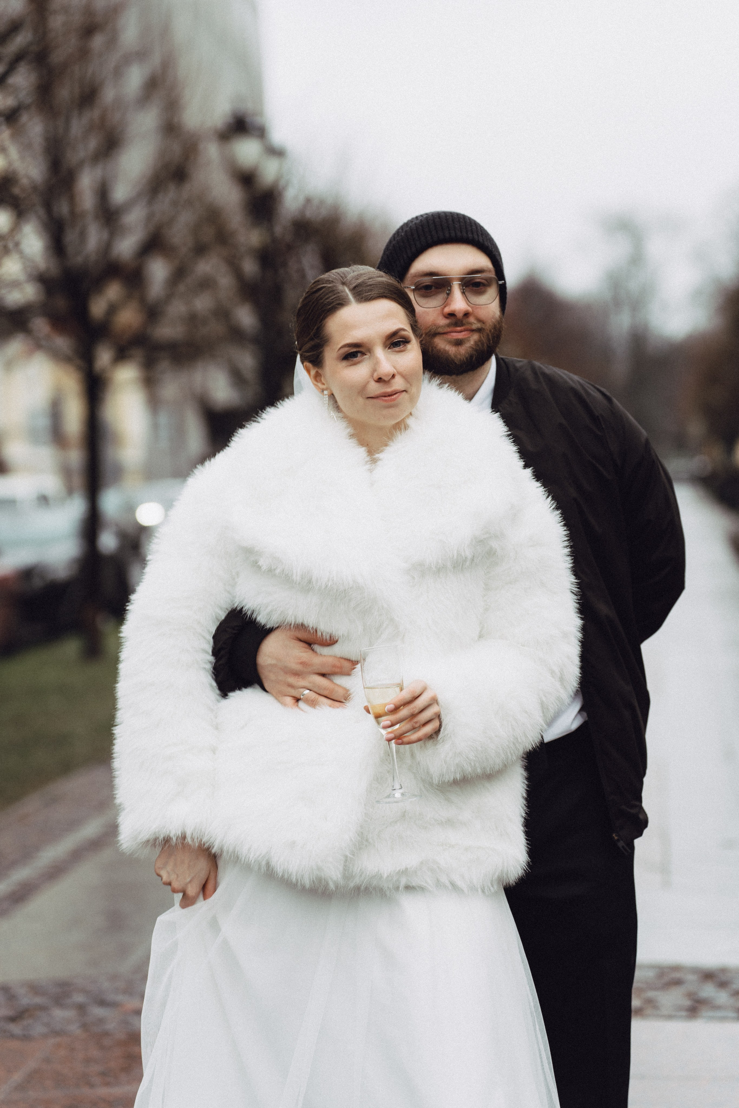 СВАДЕБНАЯ СЬЕМКА ВО ВТОРОМ ДВОРЦЕ (ДЕКАБРЬ) ТАКЖЕ СЬЕМКА В СТУДИИ НА ЧЕРНЫШЕВСКОЙ. Профессиональный фотограф, Санкт-Петербург — Виктория Богомолова