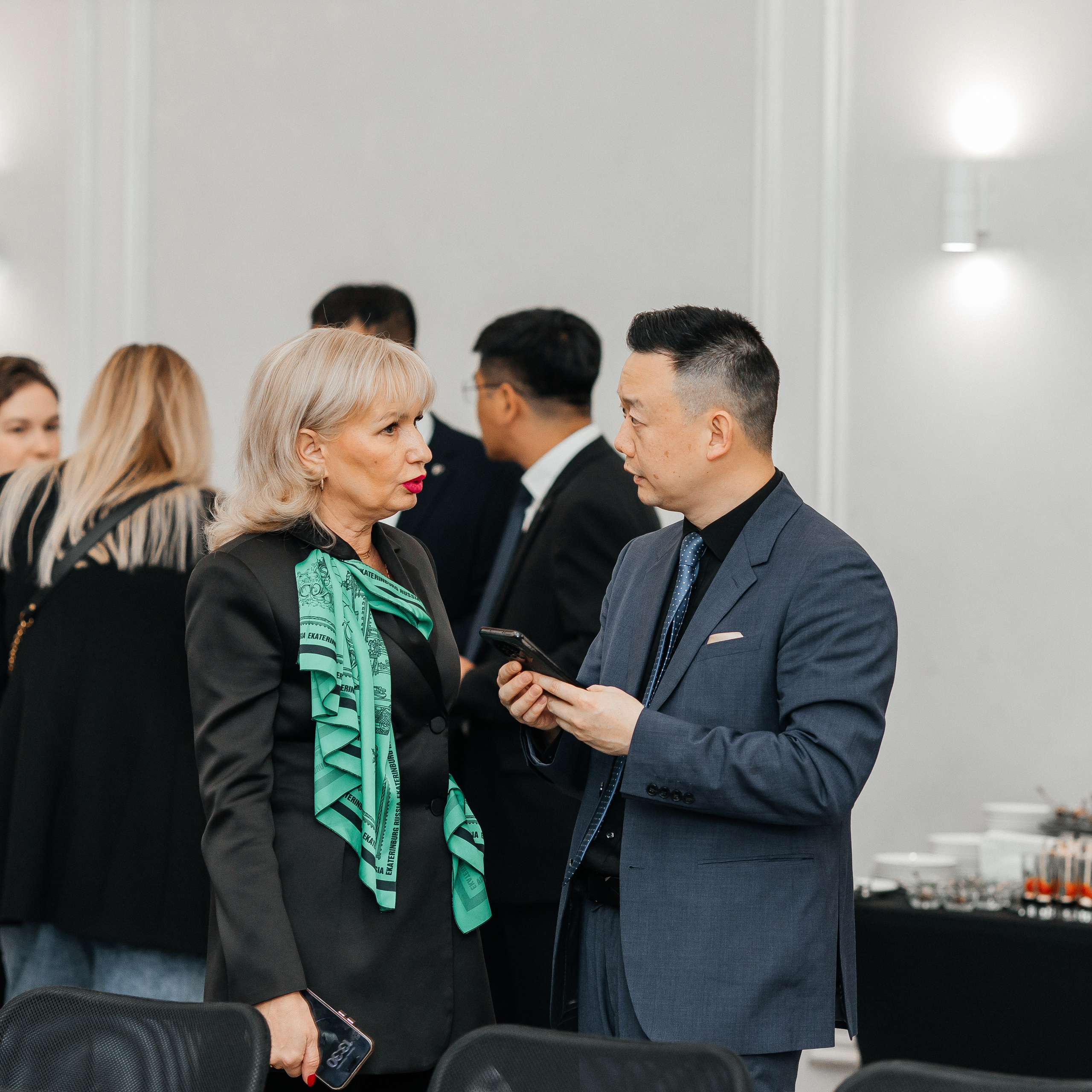 Бизнес — встреча с предпринимателями Китая. Фотограф Екатеринбург Марина Поздеева