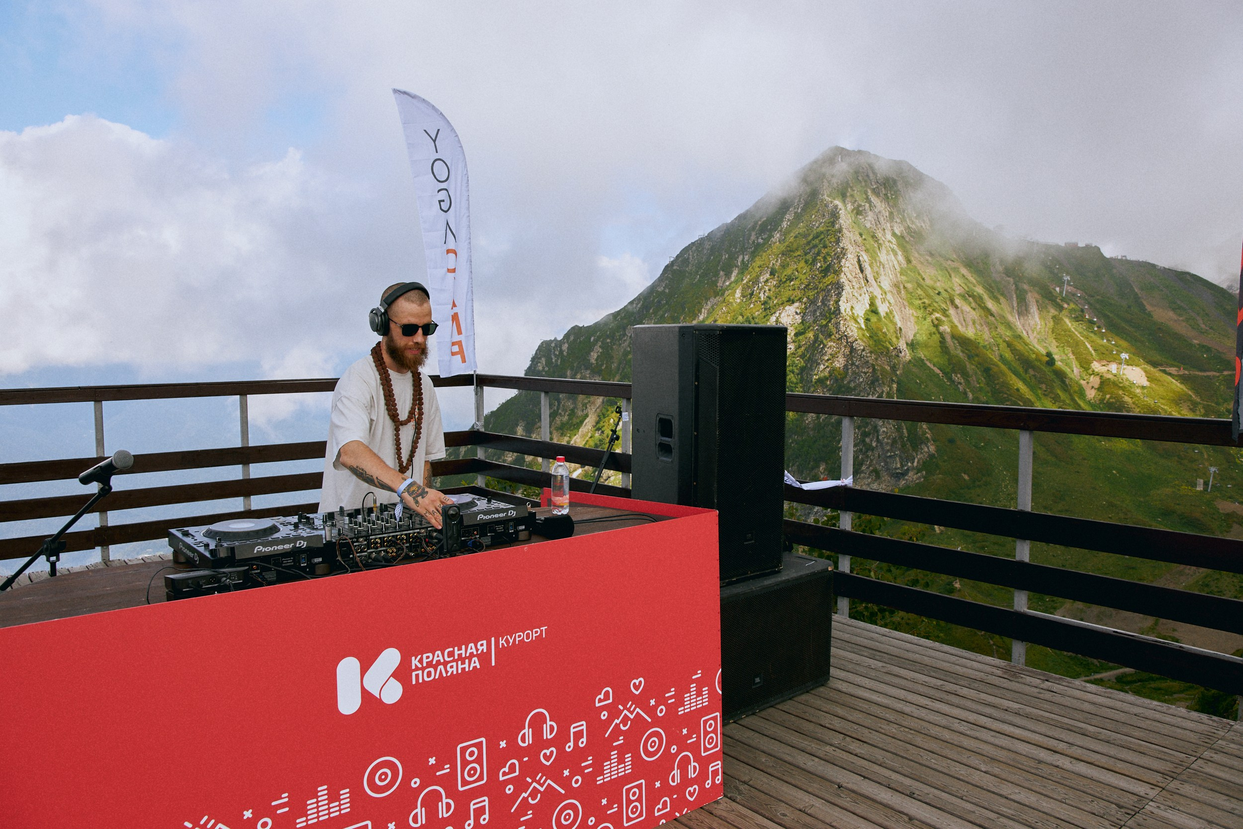 REPORTAGE. EVGENYA PERESADOVA