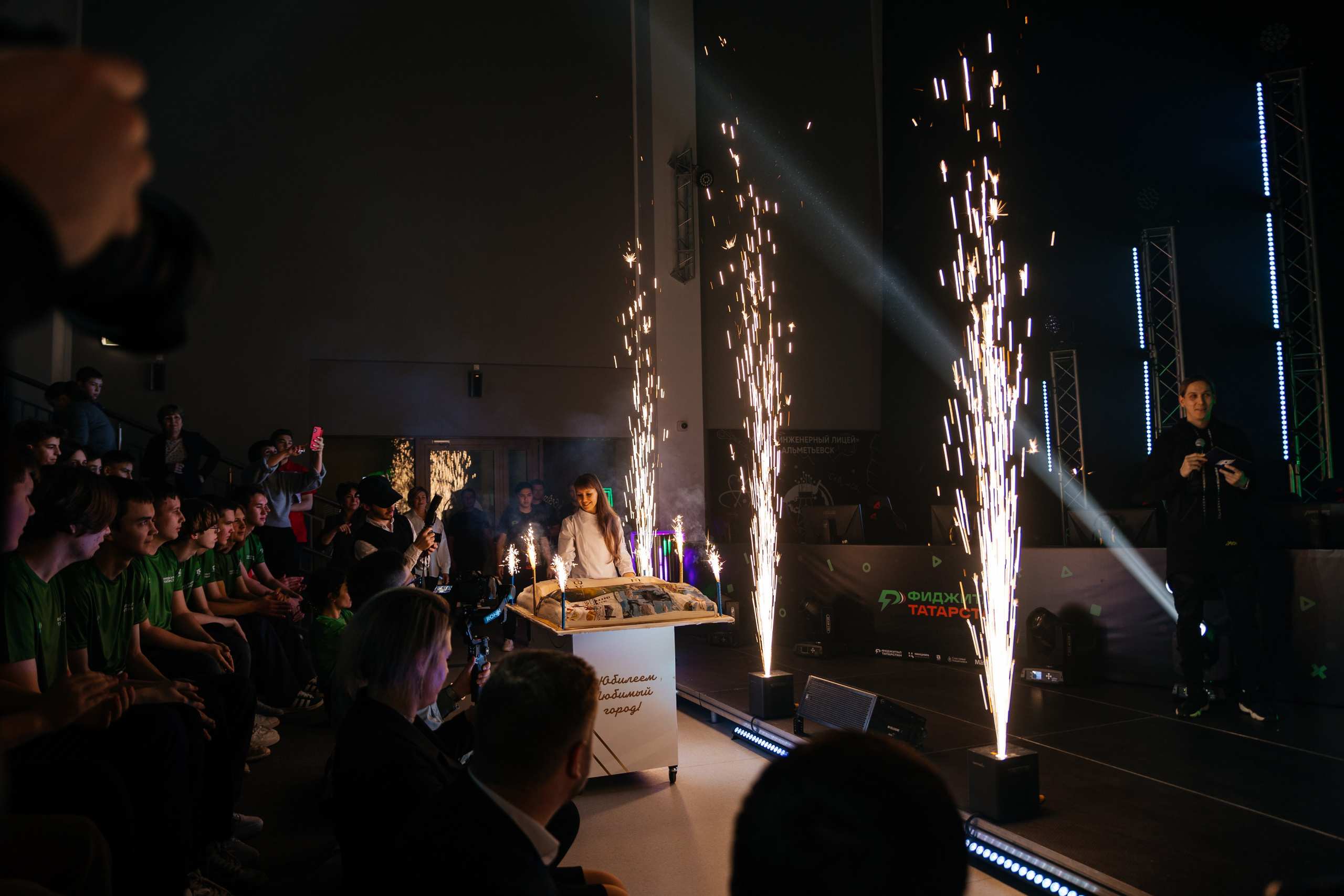 Фотограф на конференцию. Хороший репортажный и промышленный фотограф в Казани Алексей Щелконогов