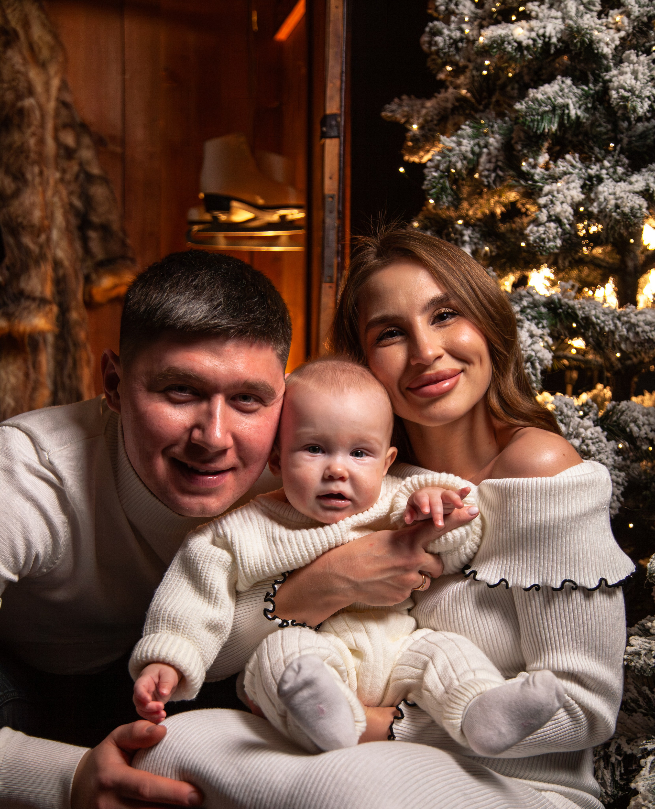 Семейная новогодняя фотосессия. Семейный и детский фотограф Ксения Батищева