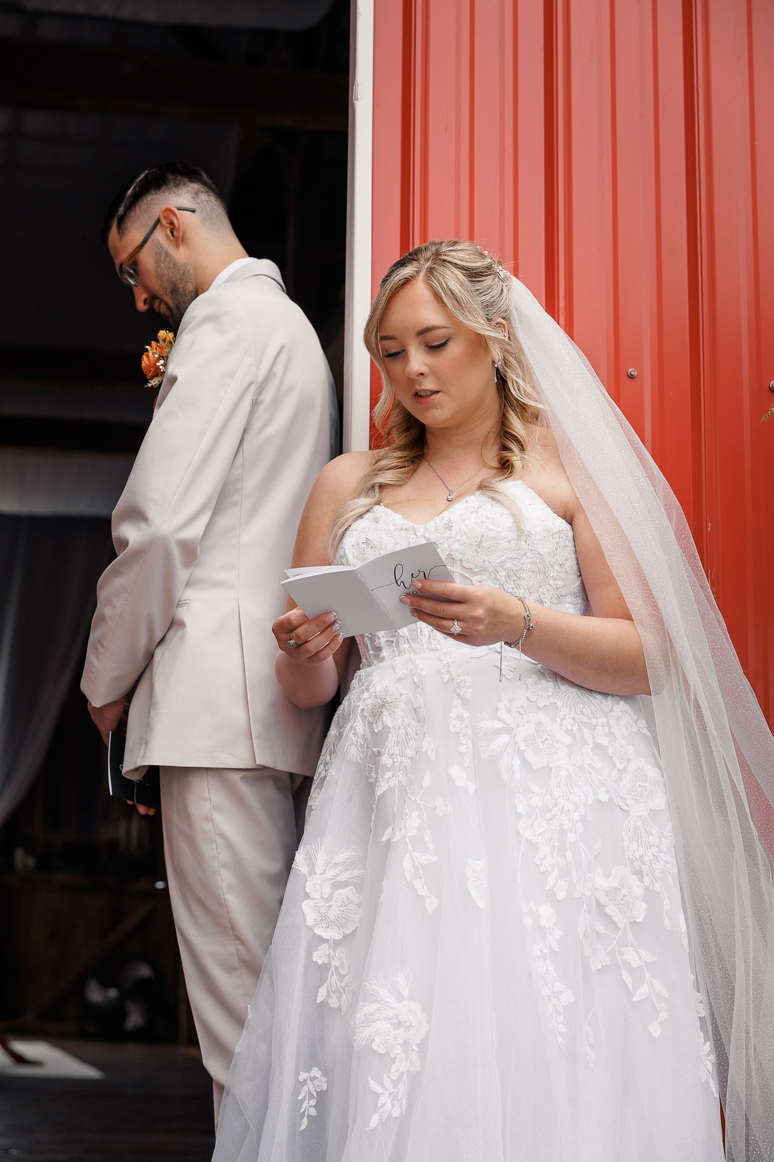 Wedding T&B. Family & Wedding Photographer in Schuylkill County, PA. Inna Nairn