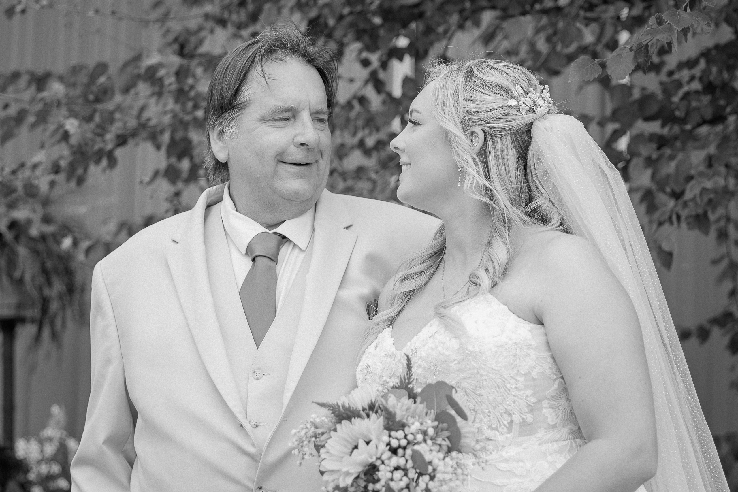 Wedding T&B. Family & Wedding Photographer in Schuylkill County, PA. Inna Nairn