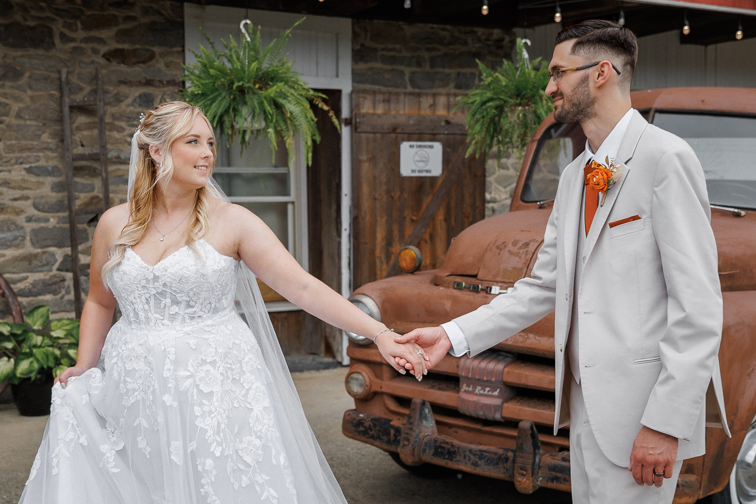 Wedding T&B. Family & Wedding Photographer in Schuylkill County, PA. Inna Nairn