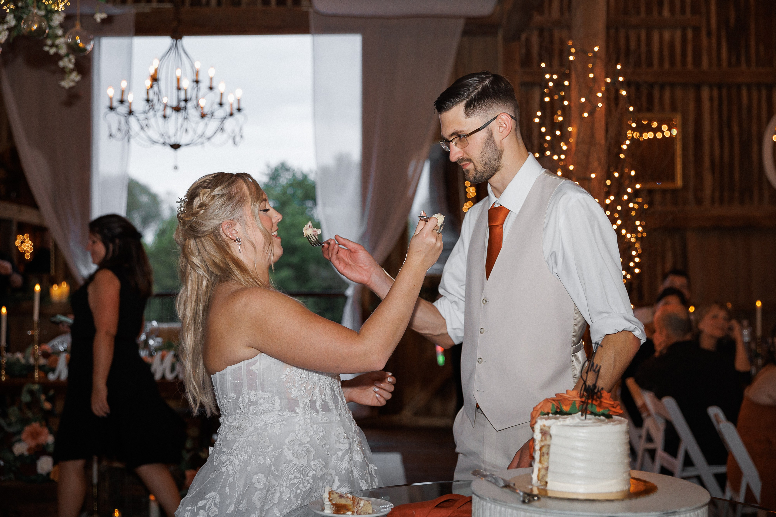 Wedding T&B. Family & Wedding Photographer in Schuylkill County, PA. Inna Nairn