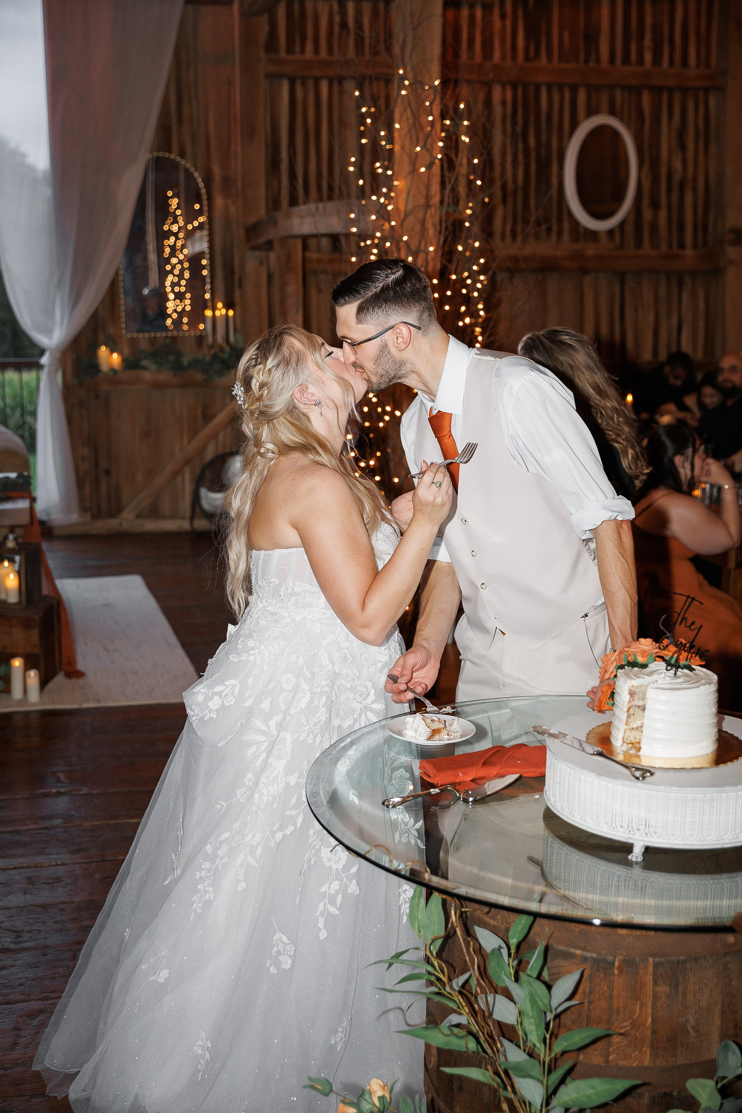 Wedding T&B. Family & Wedding Photographer in Schuylkill County, PA. Inna Nairn
