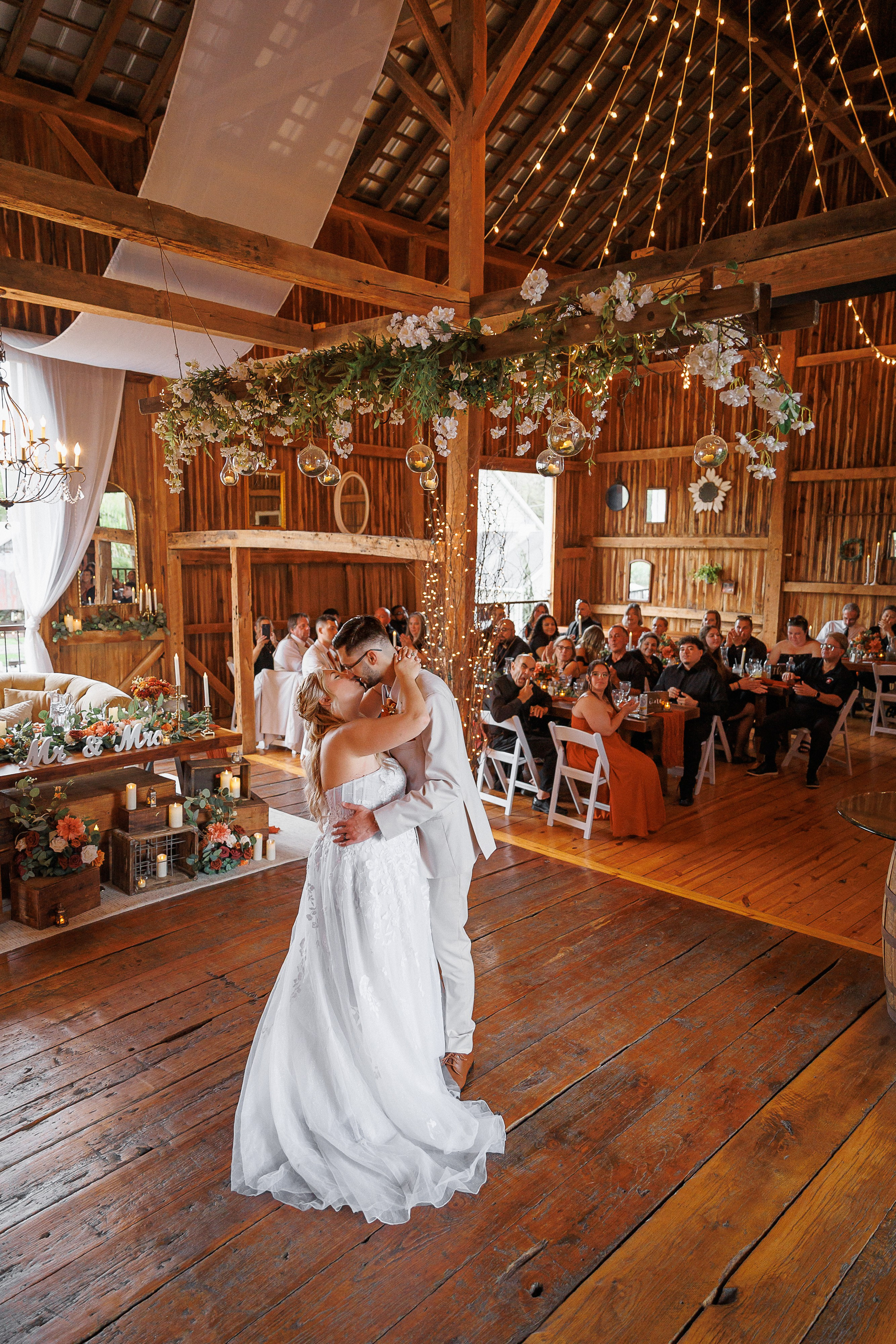 Wedding T&B. Family & Wedding Photographer in Schuylkill County, PA. Inna Nairn