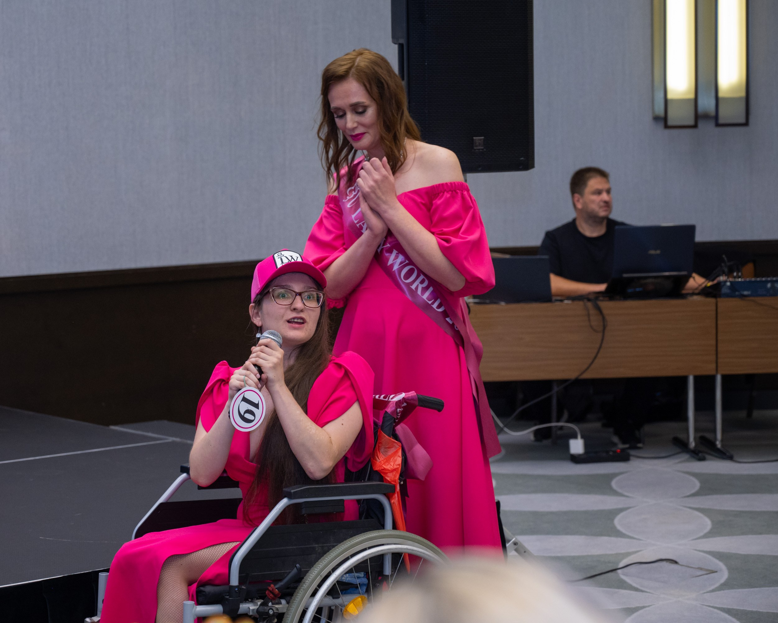 Церемония открытия Конкурса красоты «LADY WORLD» 2024. Фотографирую счастливых людей в Сочи