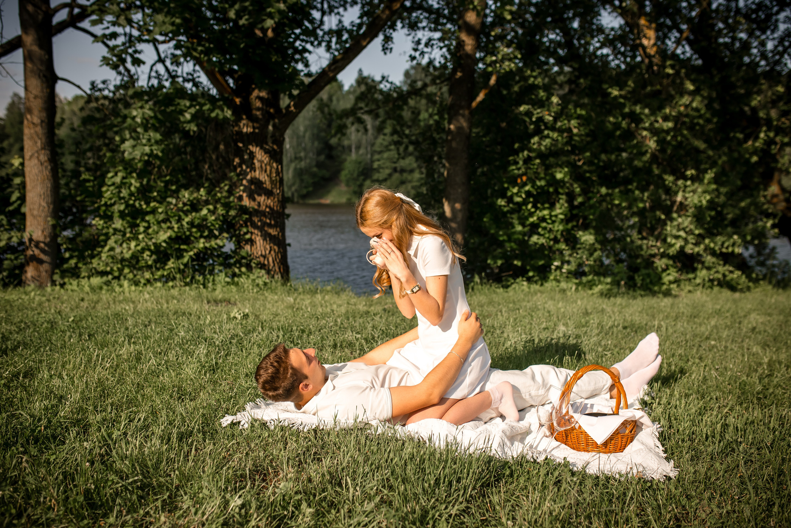 Предложение руки и сердца