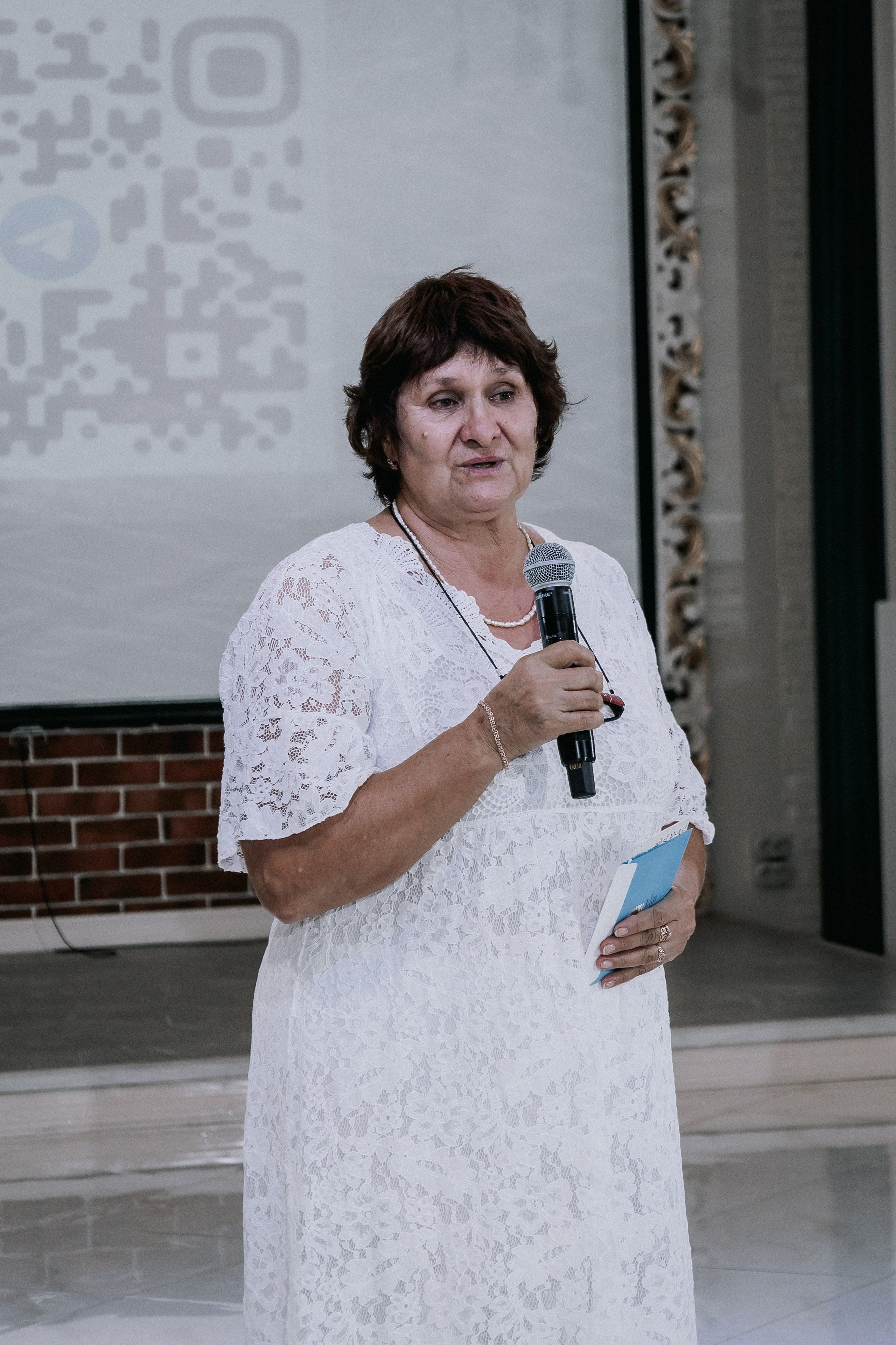 Свадебная прогулка. Эвелина и Дмитрий. Свадебная фотография. Арина Рубах