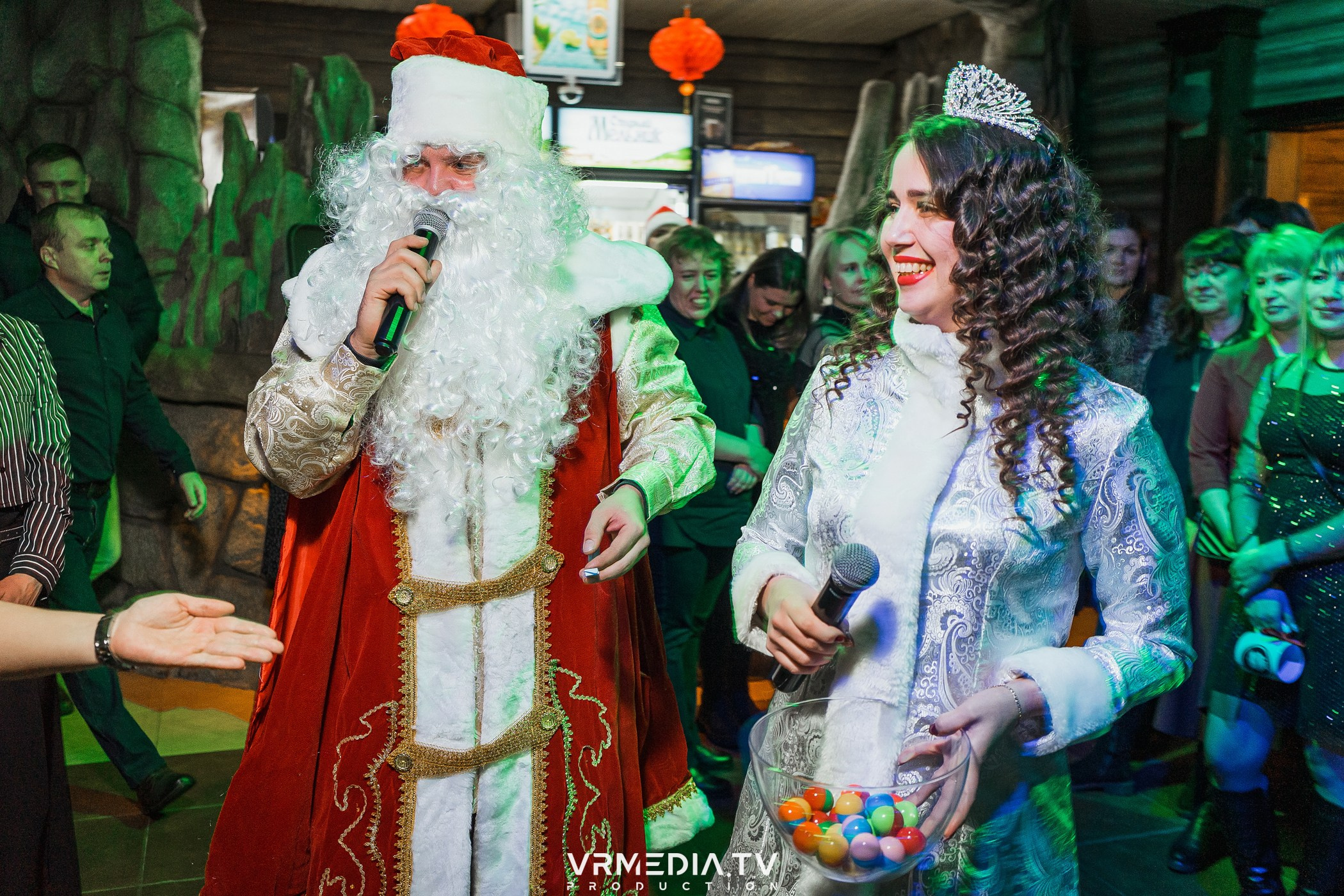 Новогодний вечер «У Петровича»