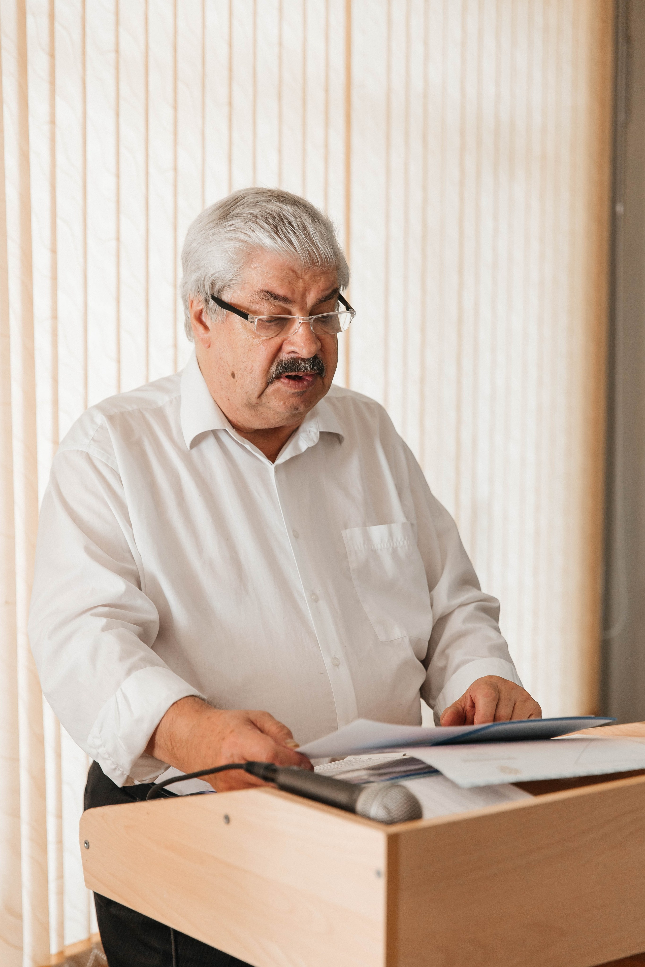 Гимназия Пеленг. _Carpe diem_