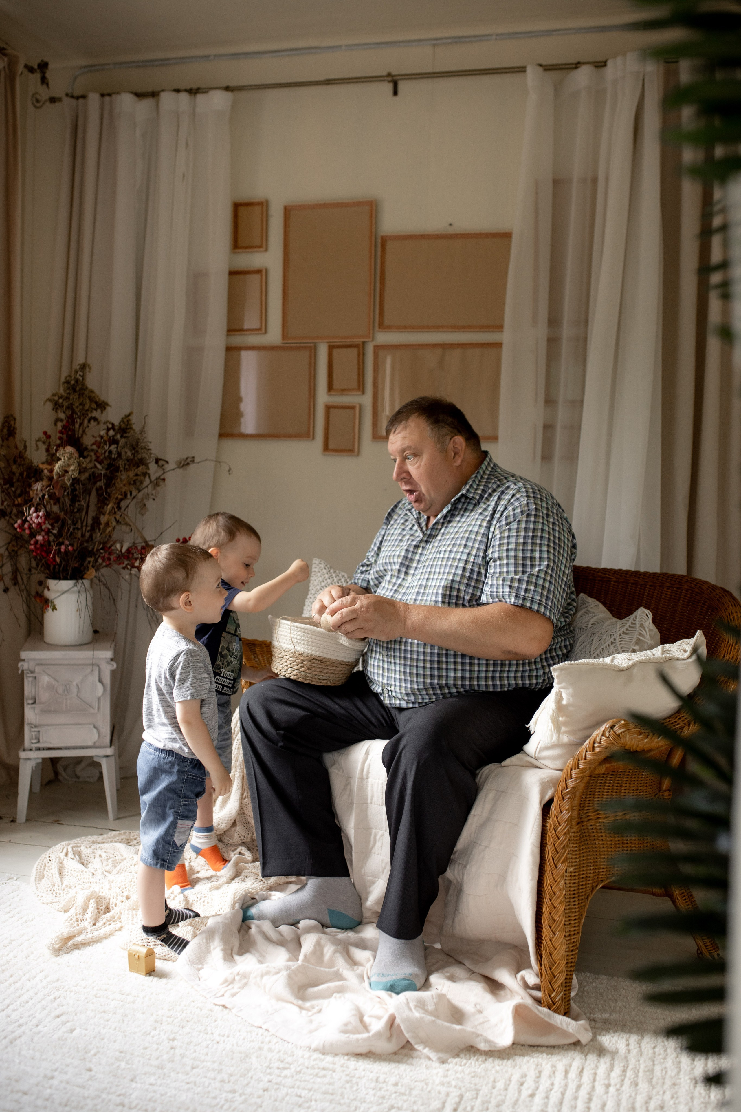 Семейная фотосессия на даче. Фотограф в Железнодорожном и Балашихе