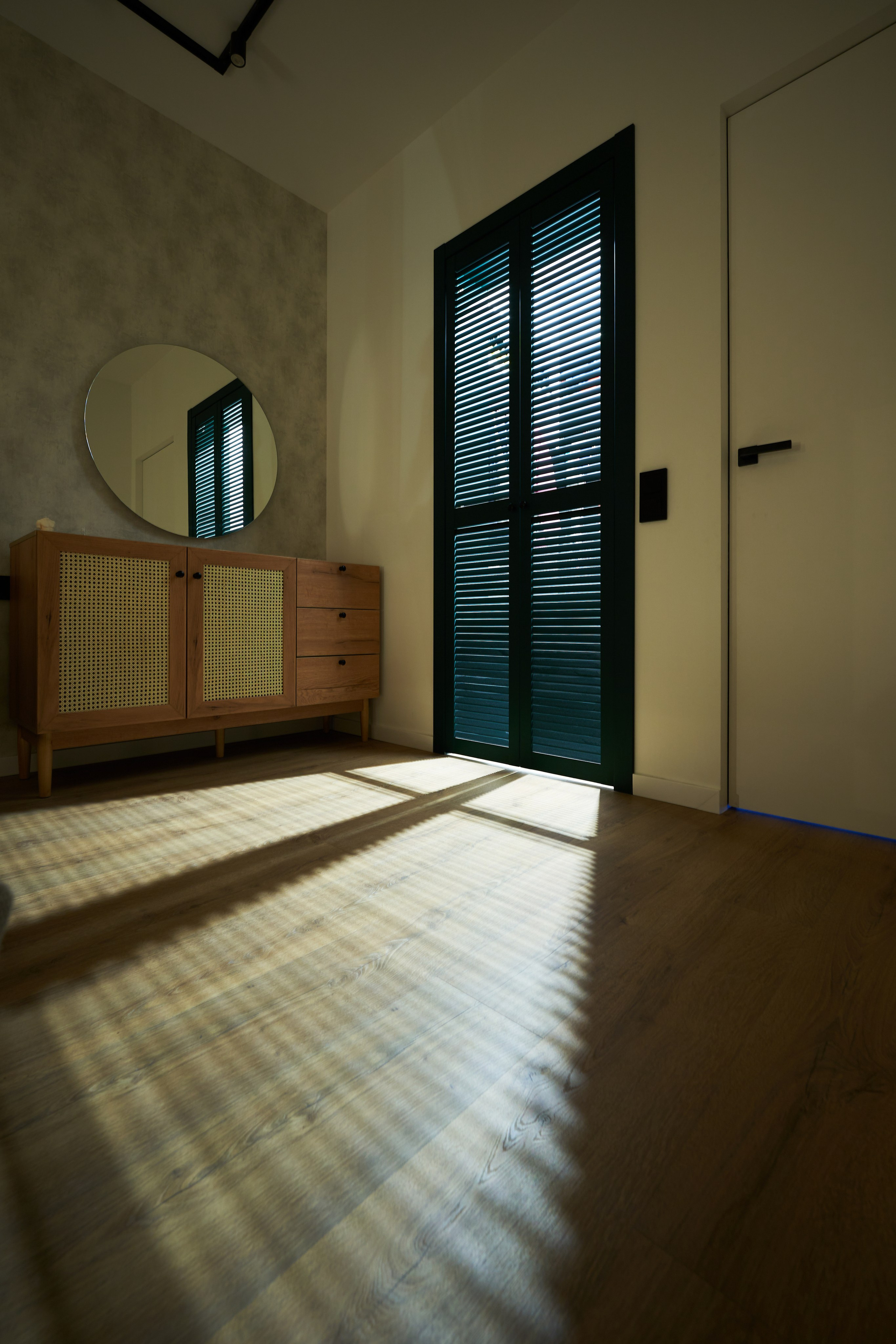 № 2. Дзешульская, фотограф