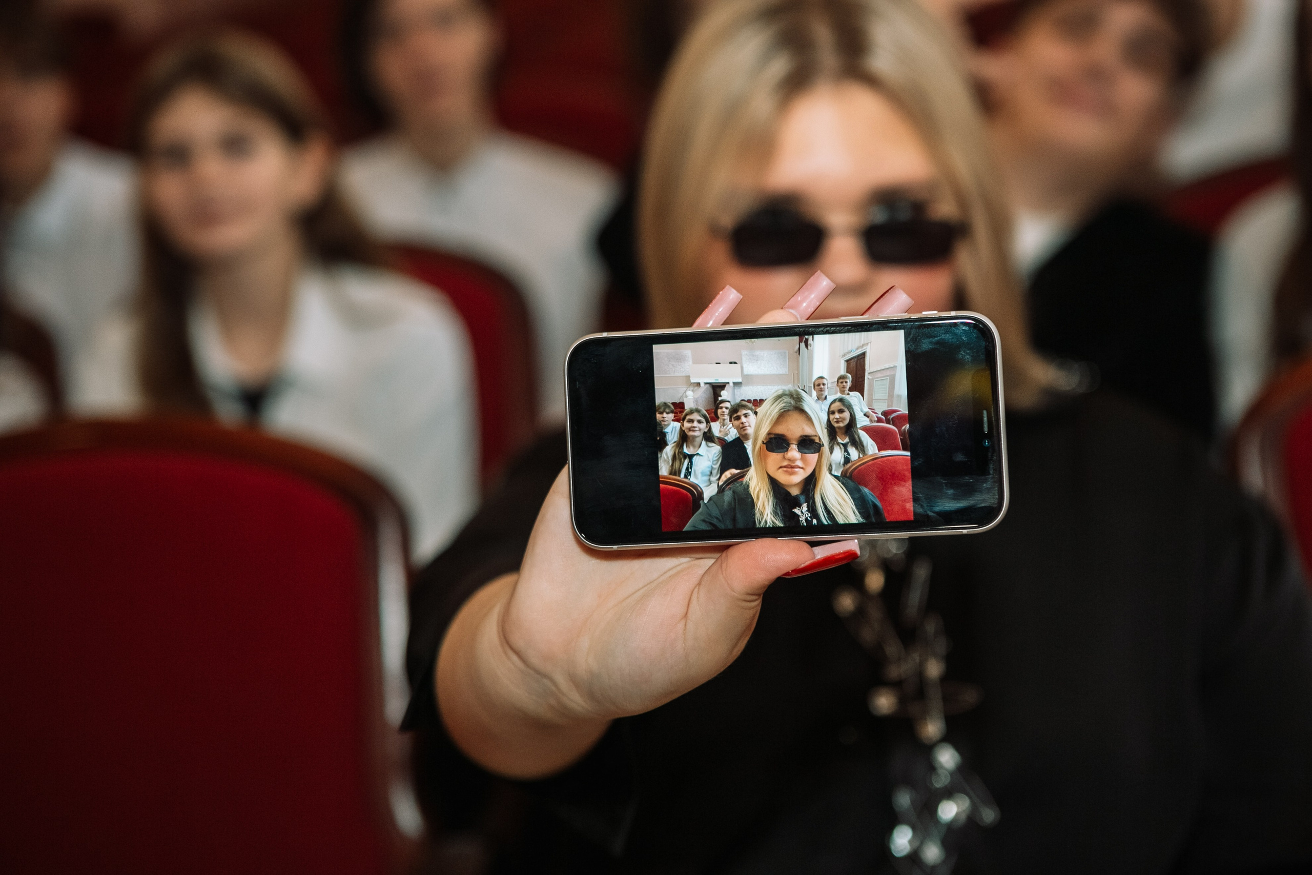 Съемка в РДК — Нижнедевицк 11Б. Выпускные альбомы Воронеж от Веры Соколовой