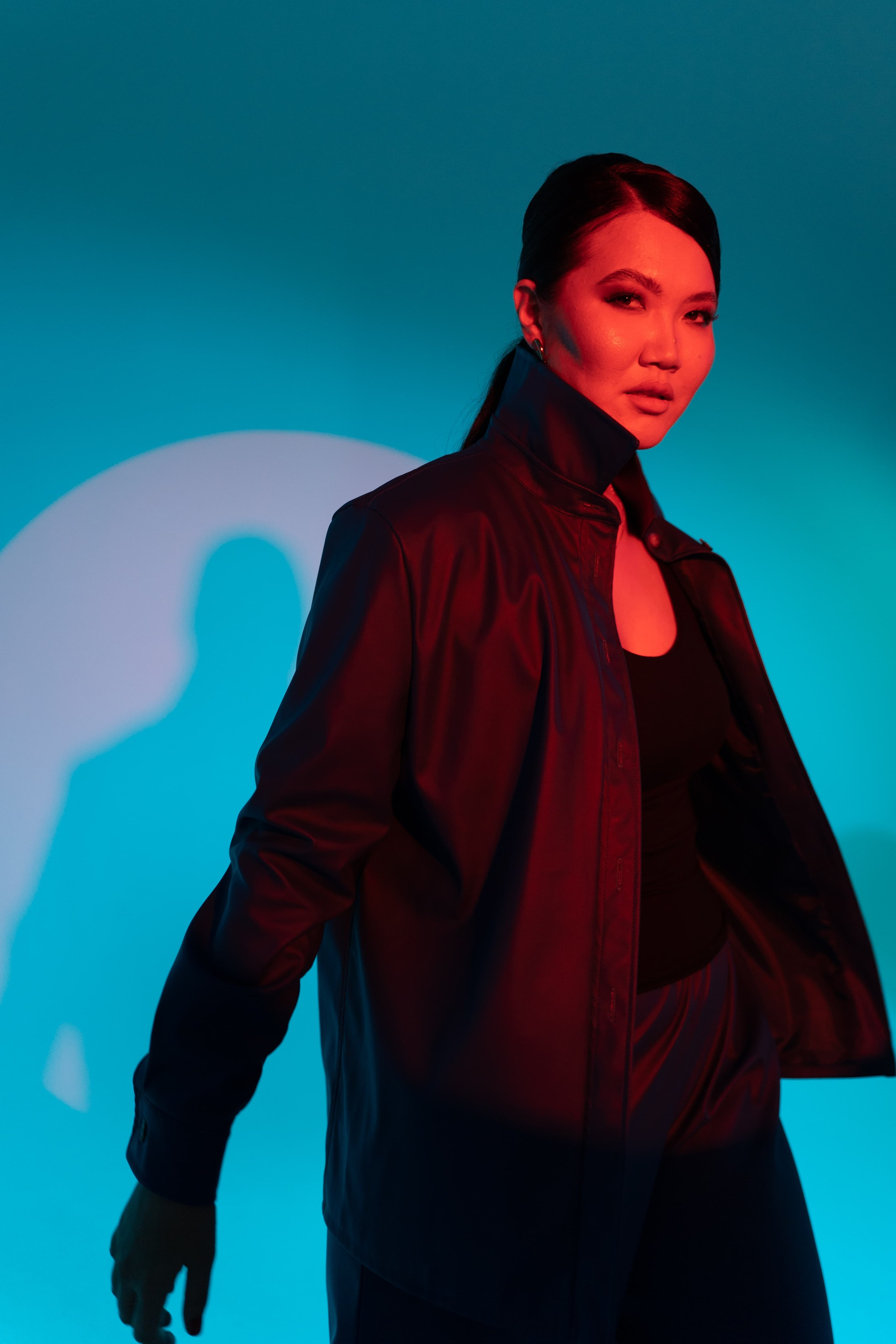 Портрет. Фотостудия в Атырау | Фотограф атырау, Видео, Дрон, съемка в атырау Контент для Бизнеса»