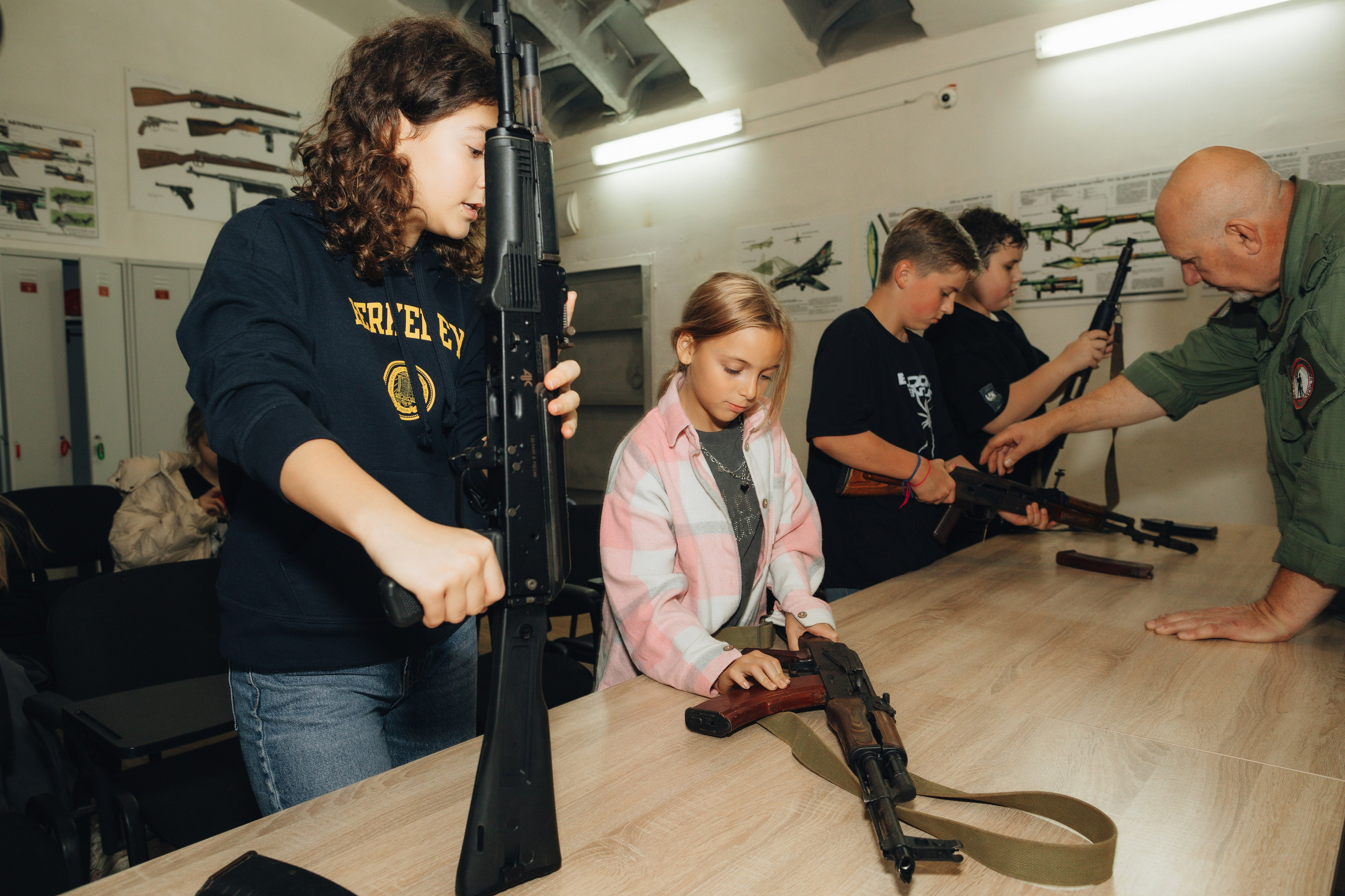 Бункер на Таганке, Женя день рождения. Портретный фотограф в Москве и МО Зимина Татьяна