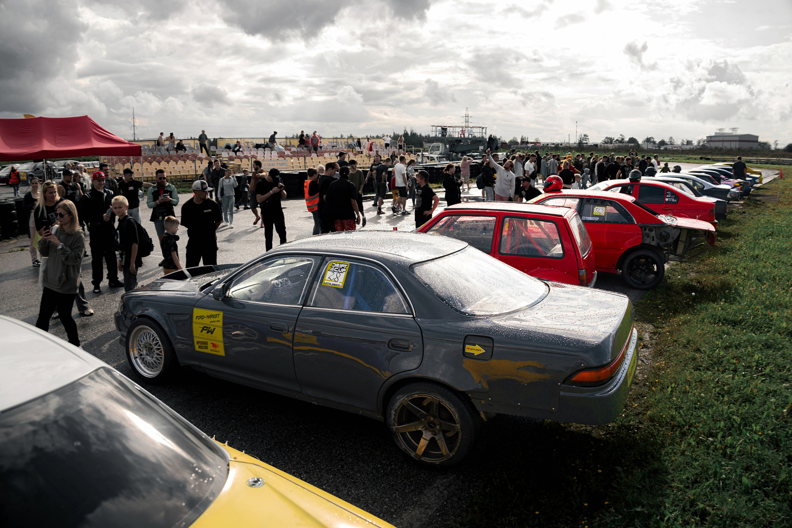 Фотосъемка дрифта в Санкт-Петербурге | Энергичные кадры для спортивных медиа