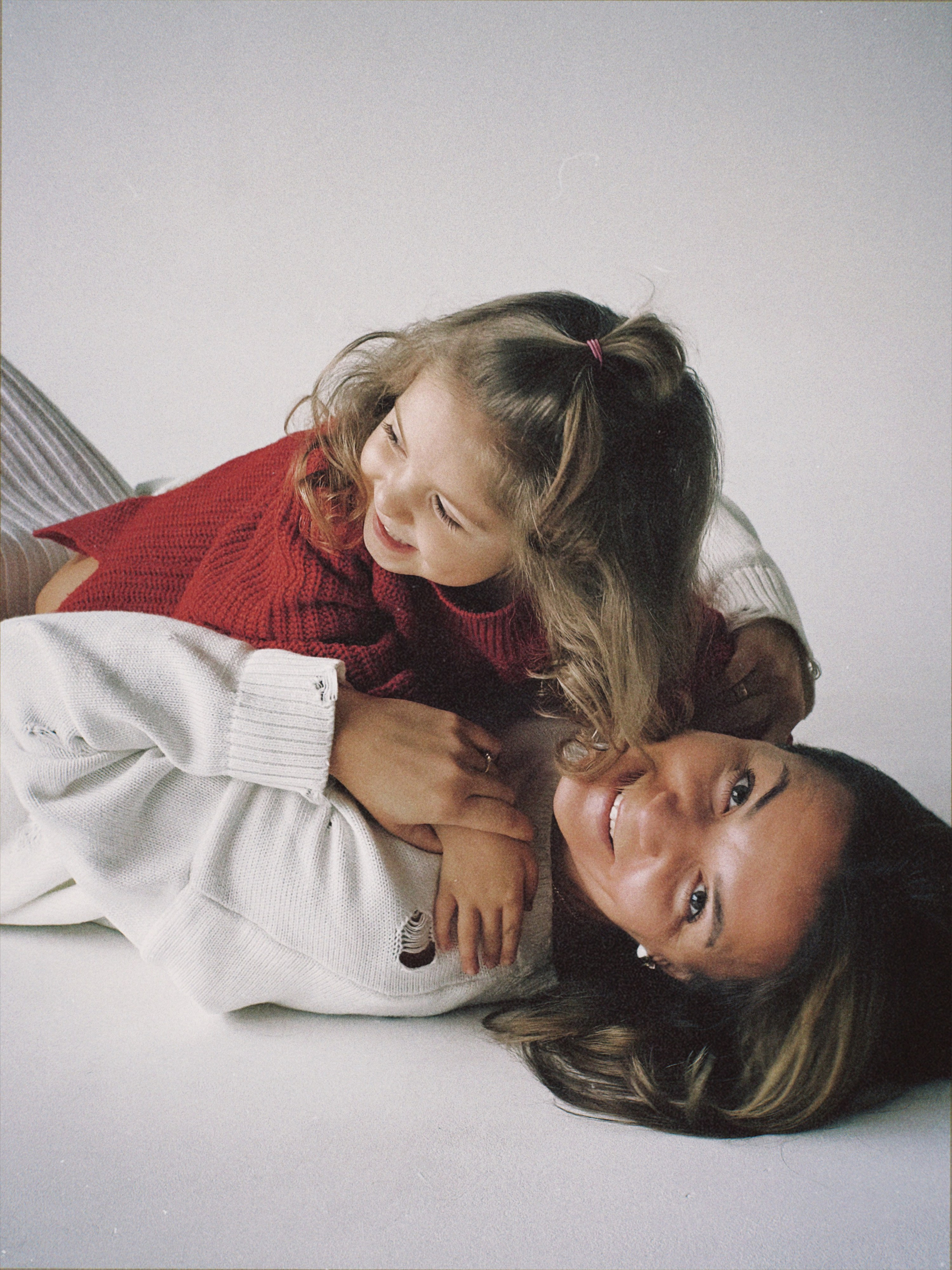 История мамы и дочки 🥹❤️. Чувственный мобильный фотограф в Казани и Сочи Дьяченко Дарья