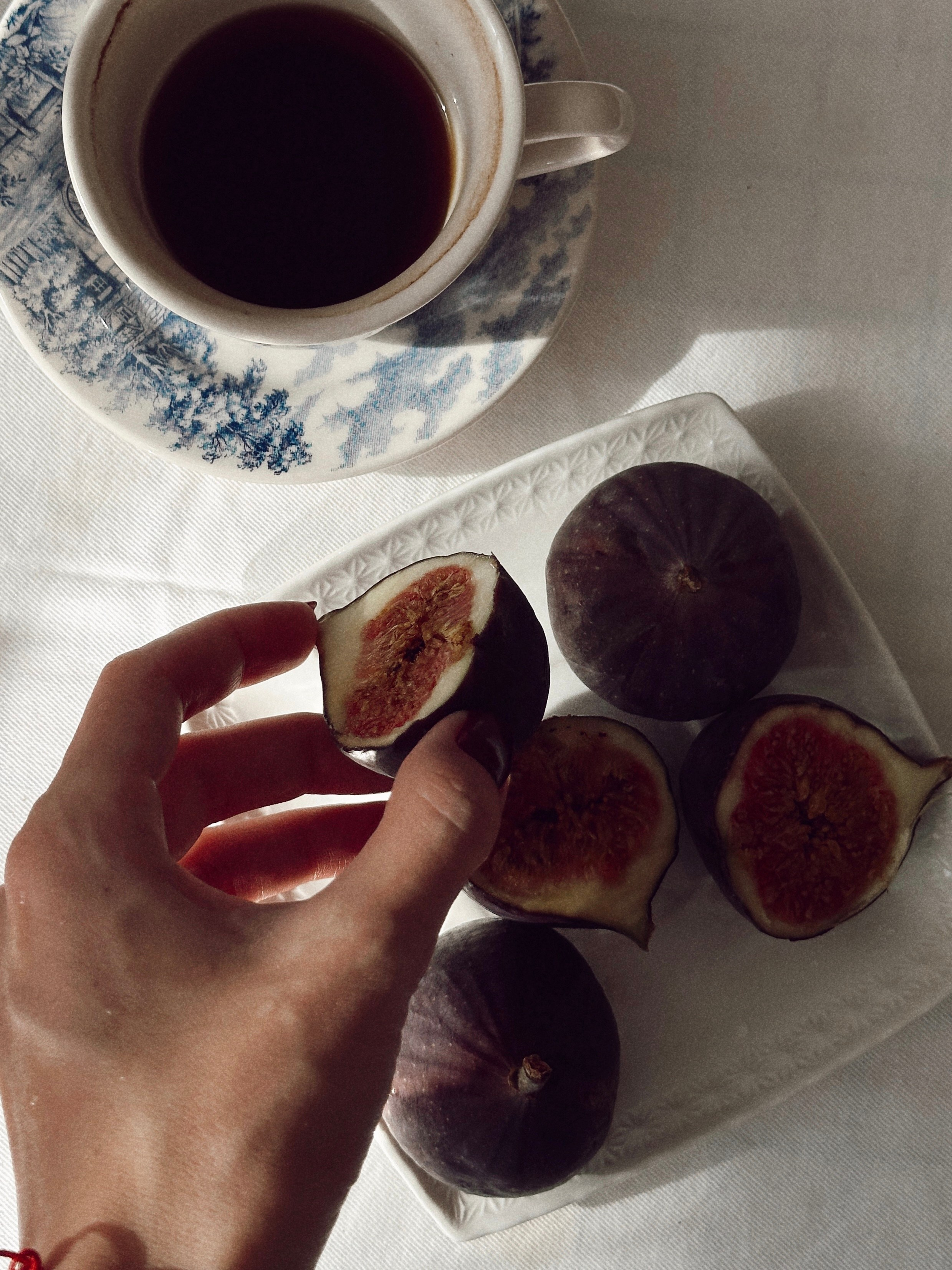 Предметная съёмка. Чувственный мобильный фотограф в Казани и Сочи Дьяченко Дарья