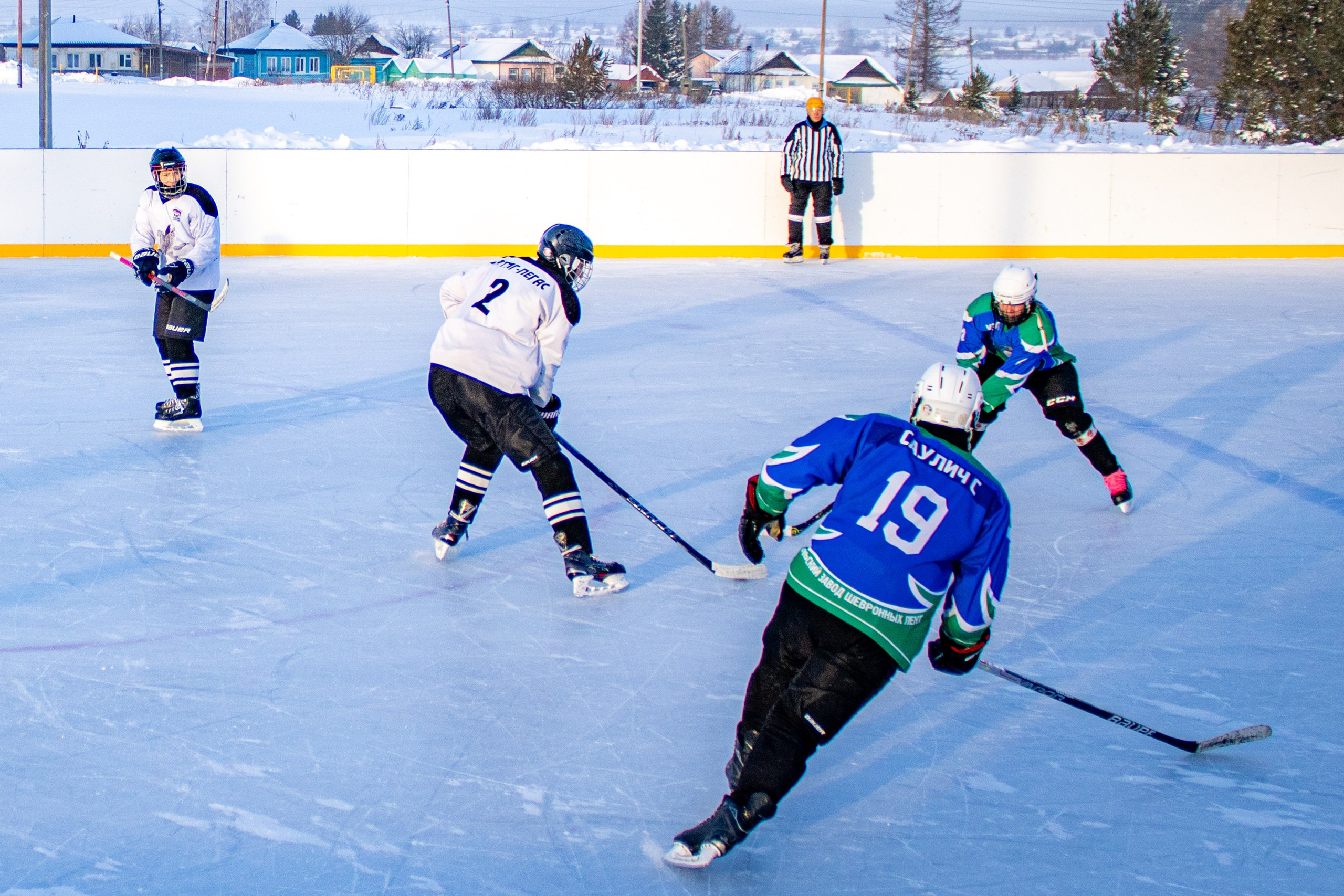 Хоккей г.п Атиг-г.п Дружинино