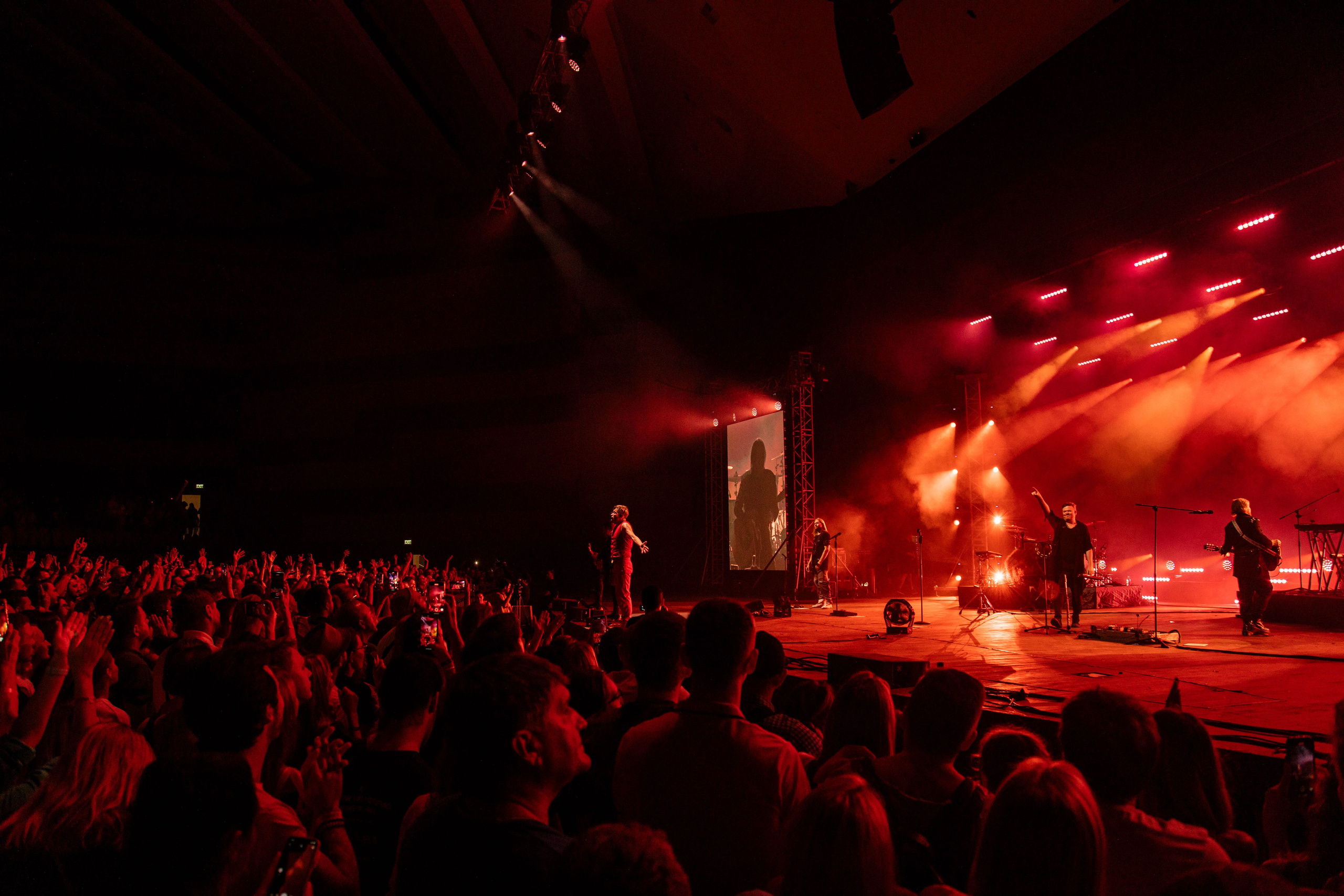 БИ-2. Концерт в Анталье. Фотограф Анна Чернигова