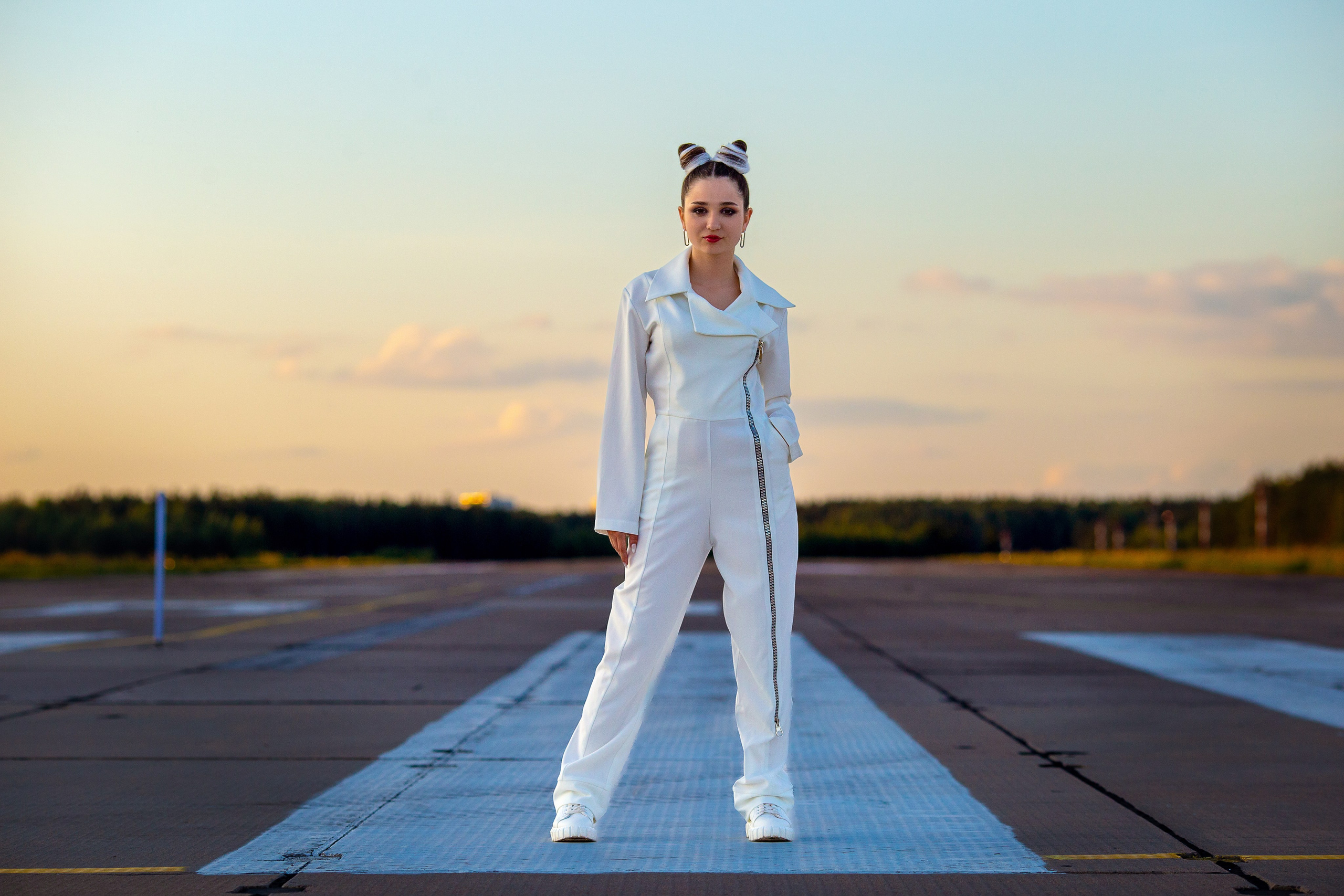 Сапраўды. Артём Скороль и Лера Бернатович. Жанна Бакунович, ваш профессиональный фотограф в Минске