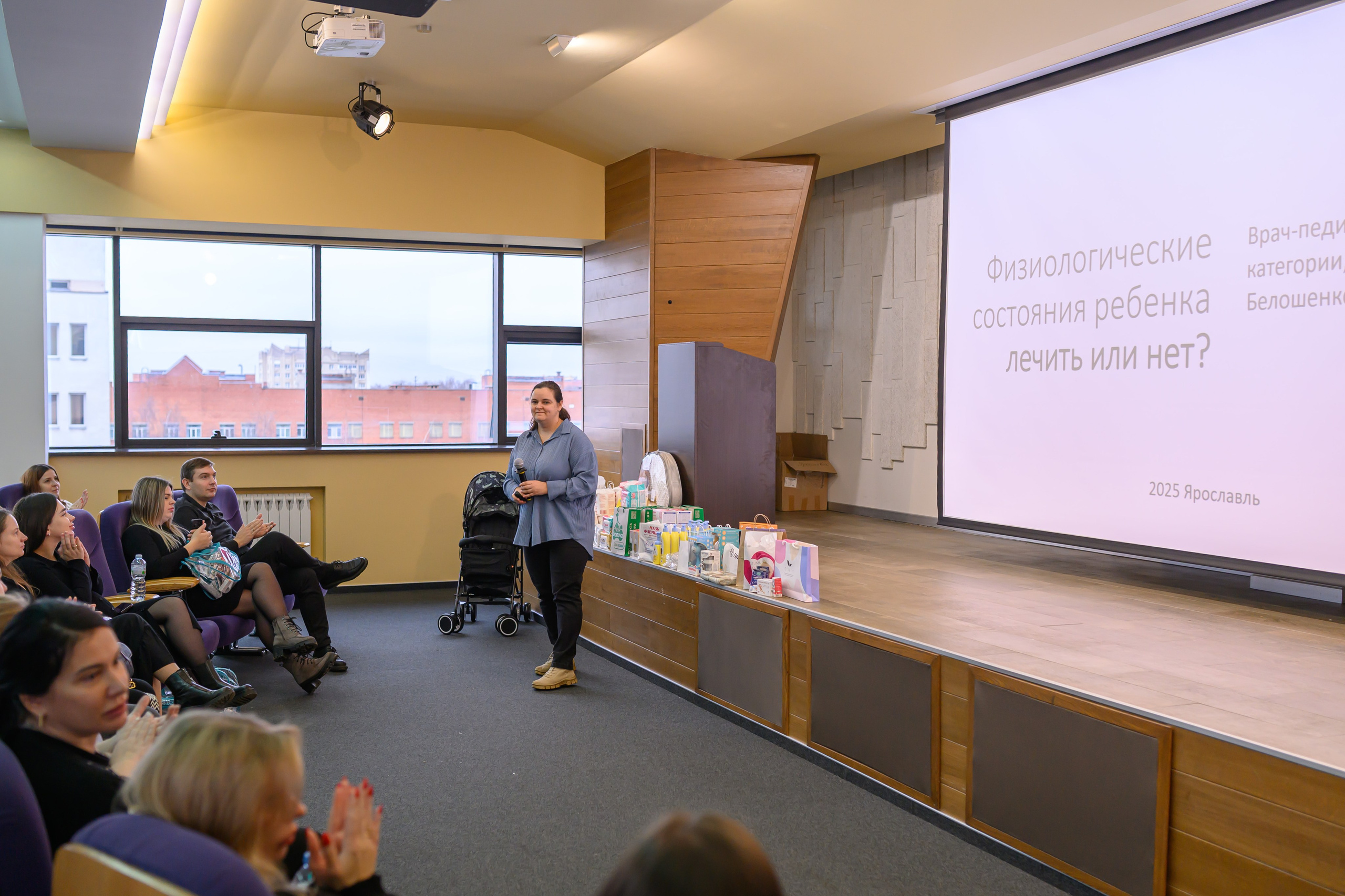 Праздник материнства ноябрь 2025. Профессиональный фотограф Елена Красилина г.Ярославль, г. Рыбинск