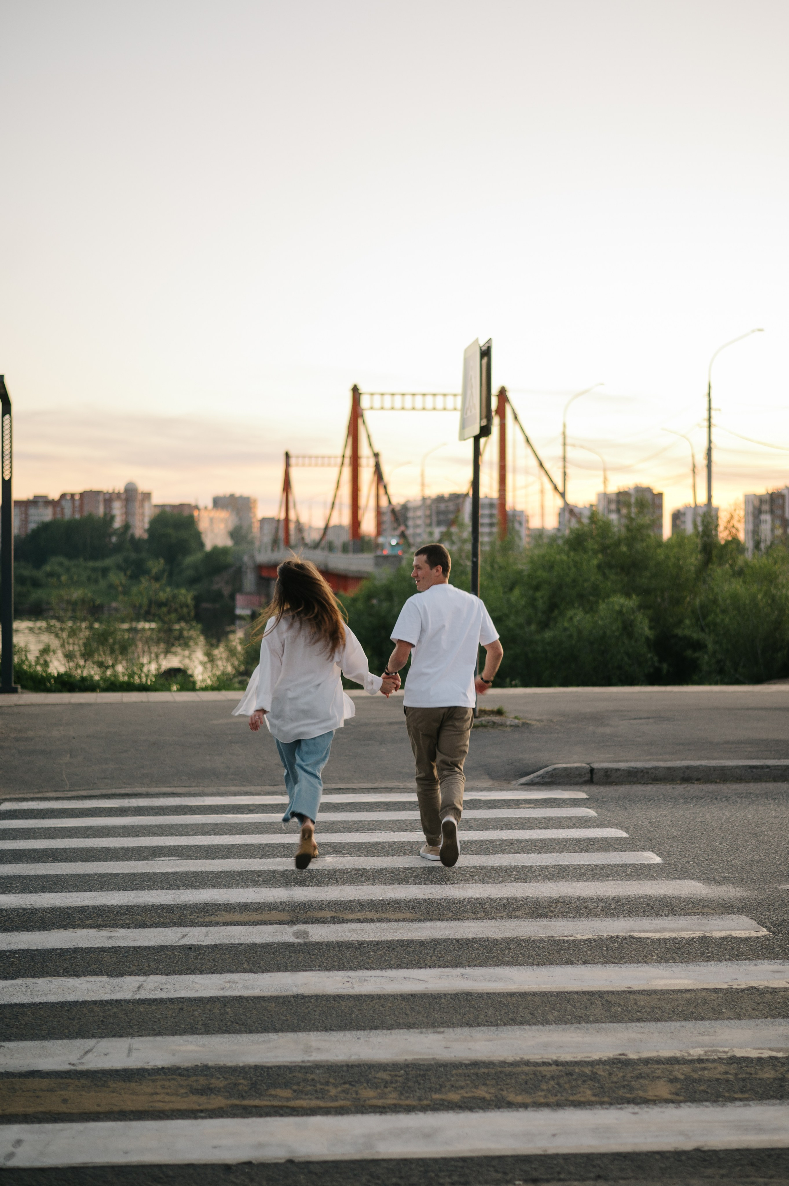 Любовь на мосту. Фотограф Архангельск