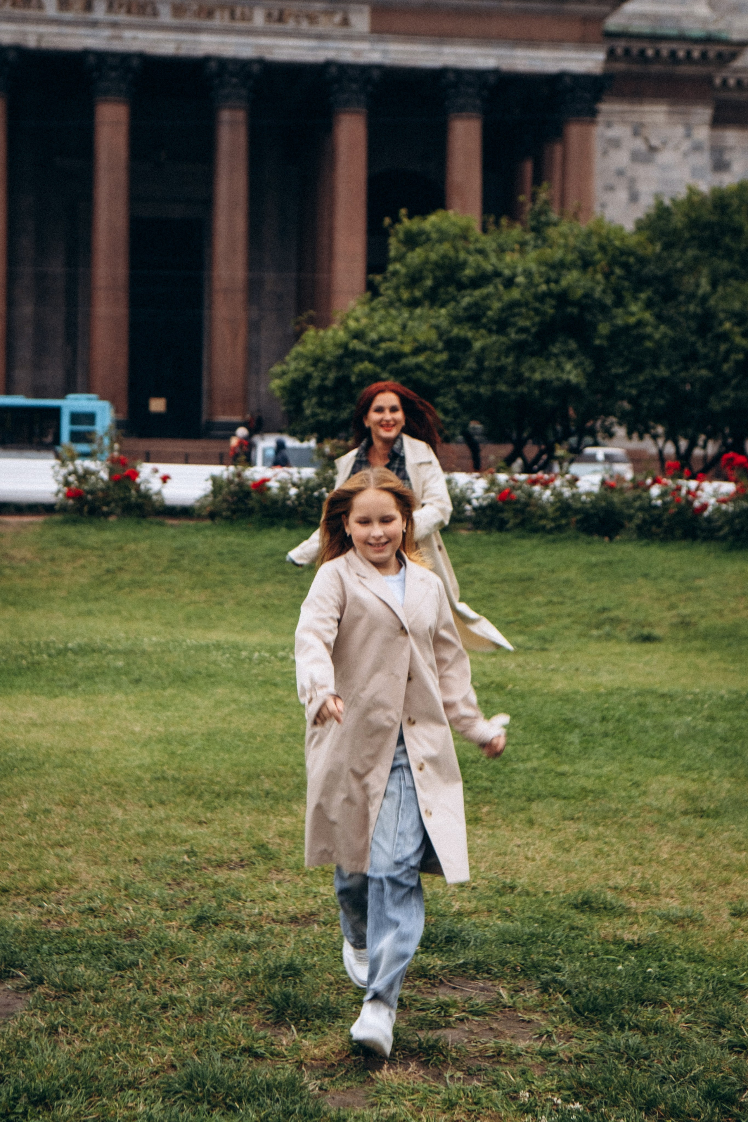 Семейная прогулочная фотосессия в Санкт-Петербурге. Фотограф в Санкт-Петербурге Кристина Брянская