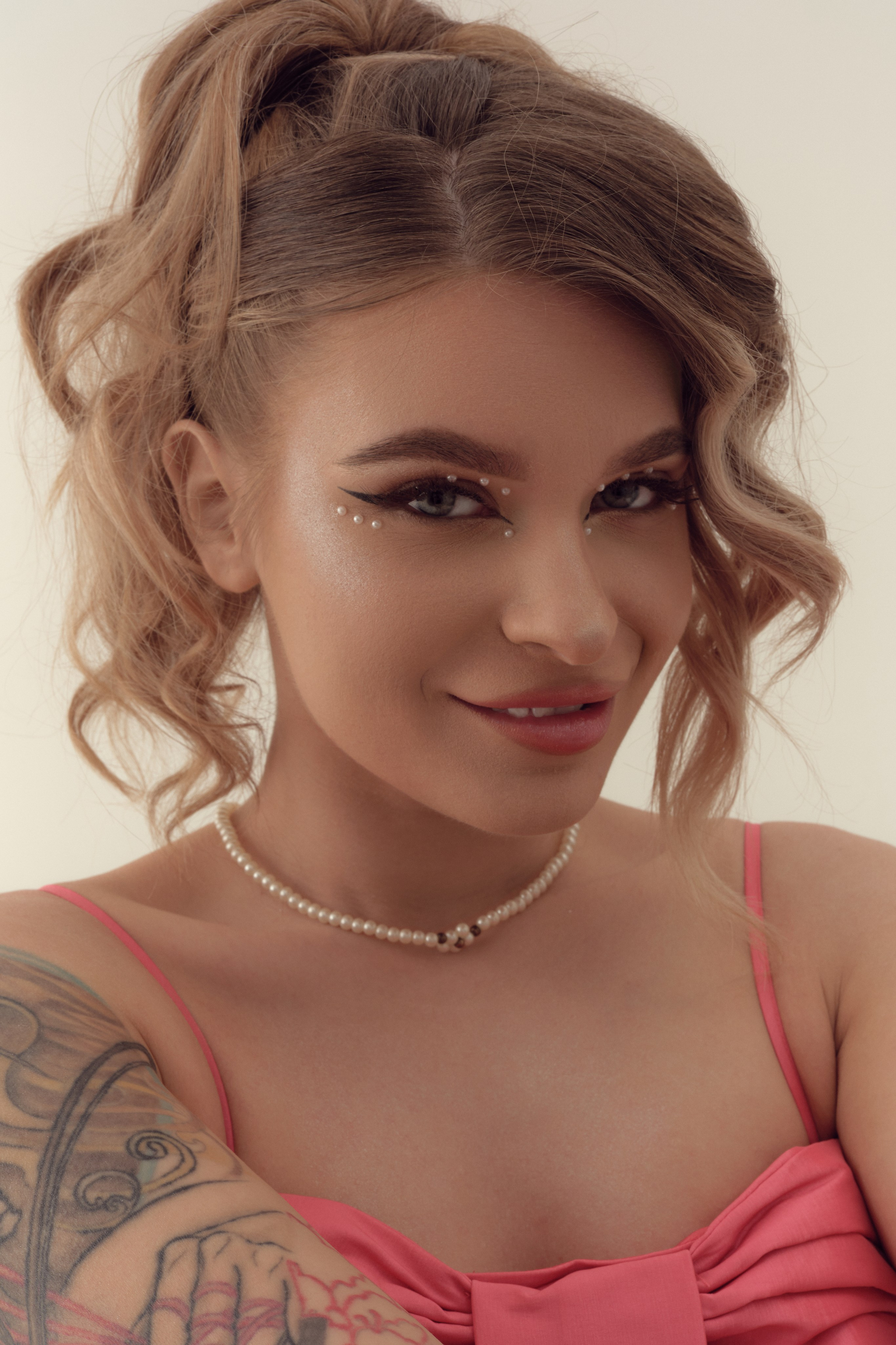 Bow. Косплей фотограф Christa Photo