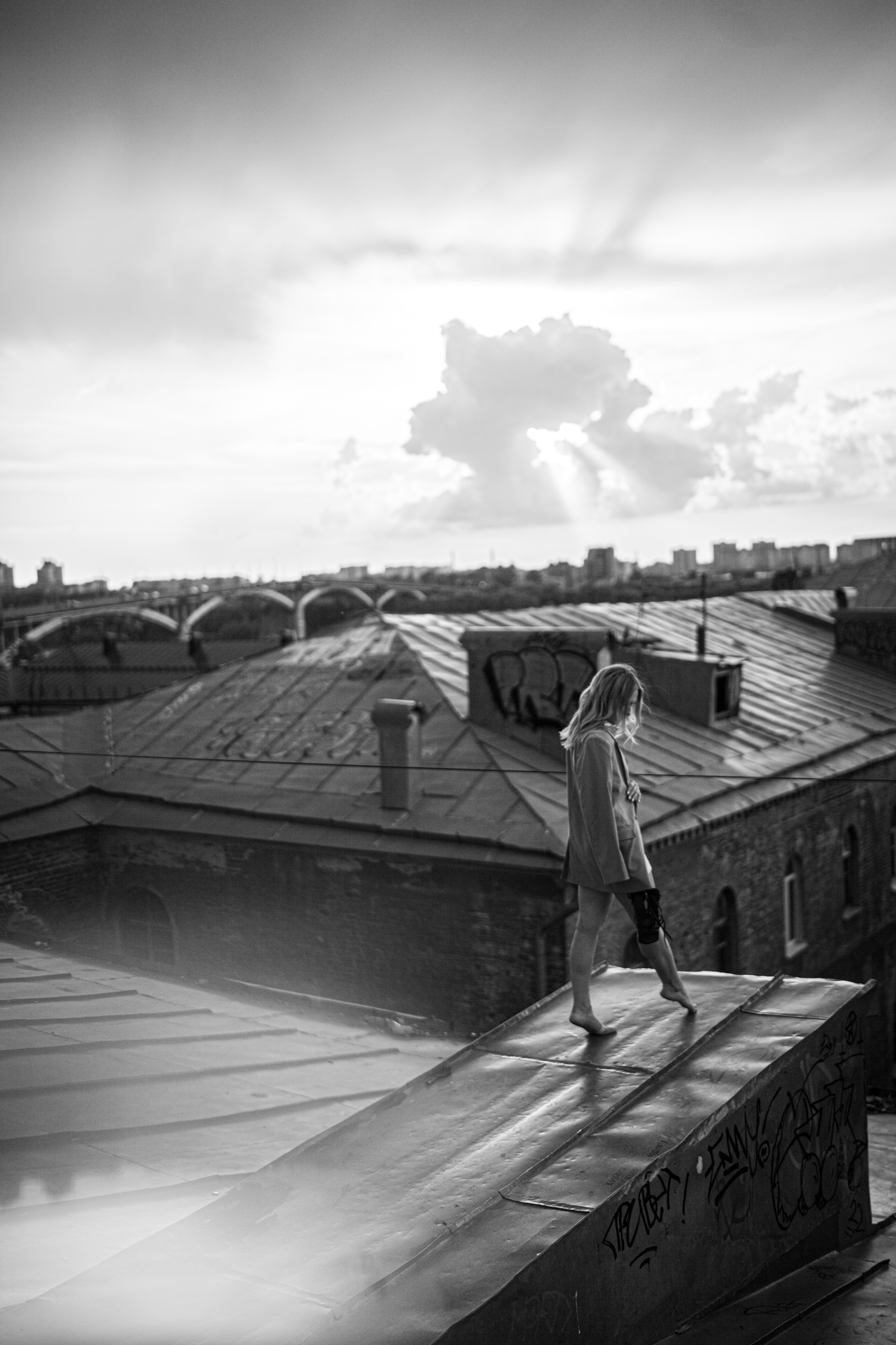 Ирина на Рождественской и на Гребном канале. Главная