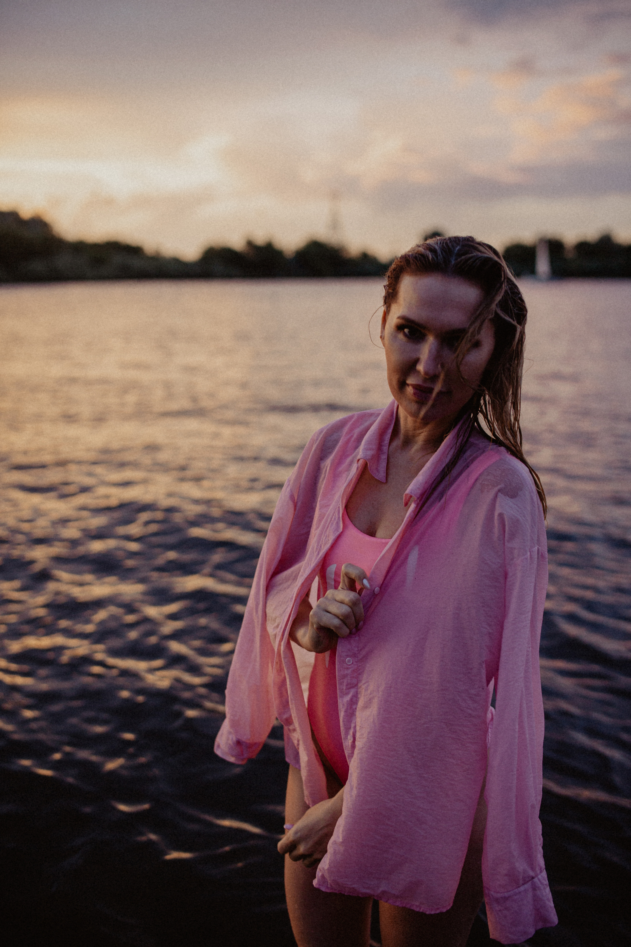 Ирина на Рождественской и на Гребном канале. Главная