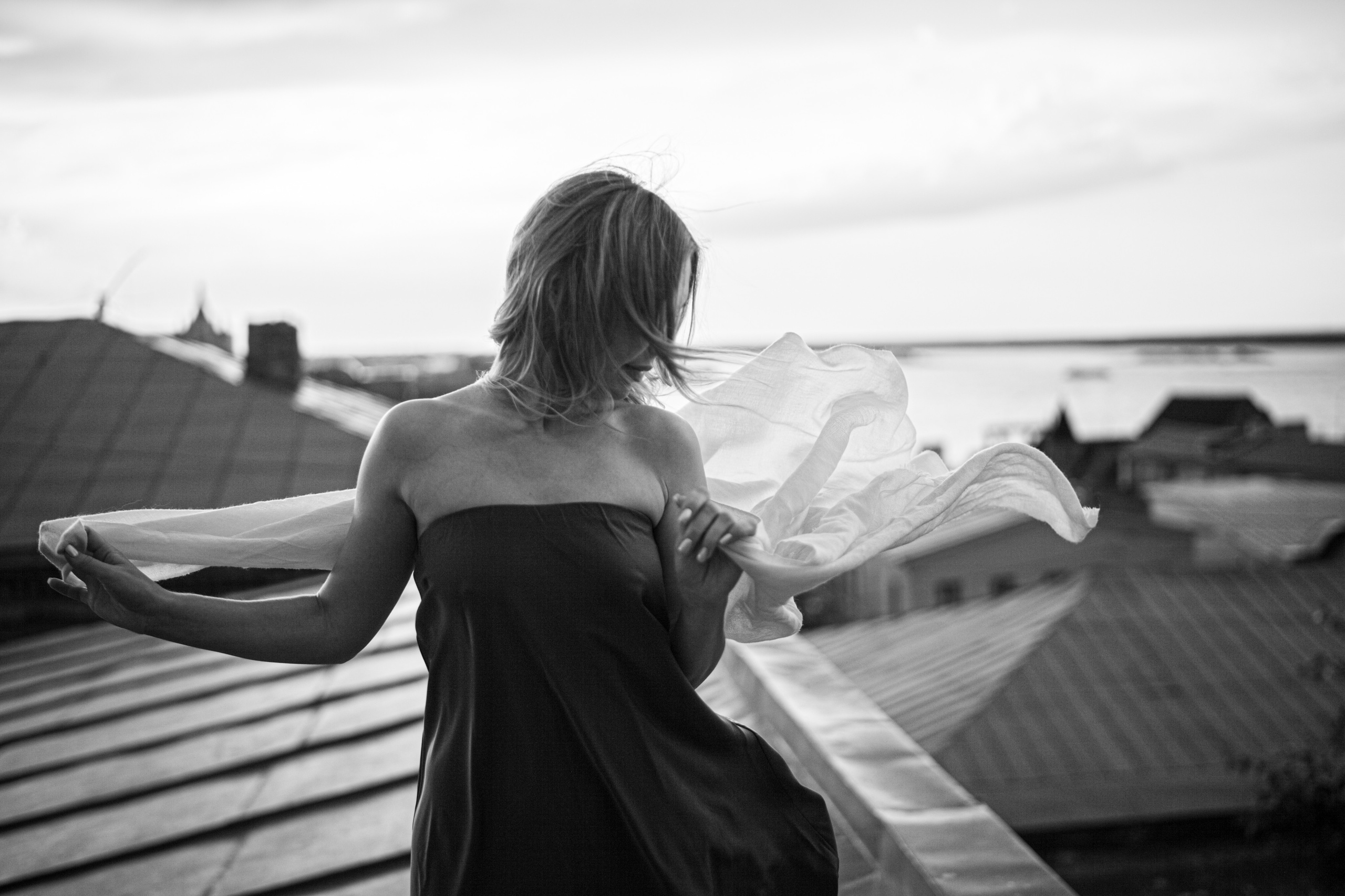 Ирина на Рождественской и на Гребном канале. Главная