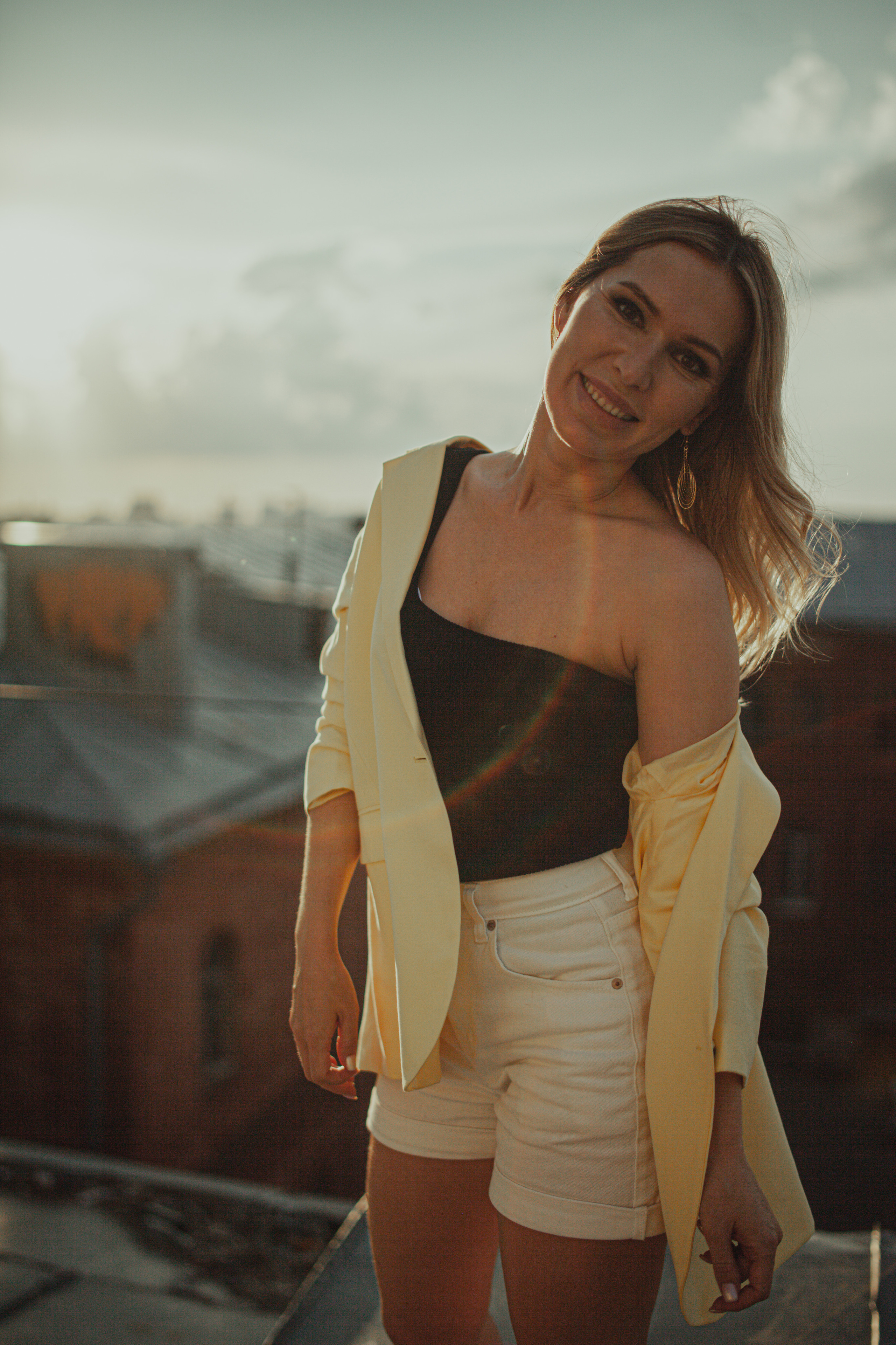 Ирина на Рождественской и на Гребном канале. Главная