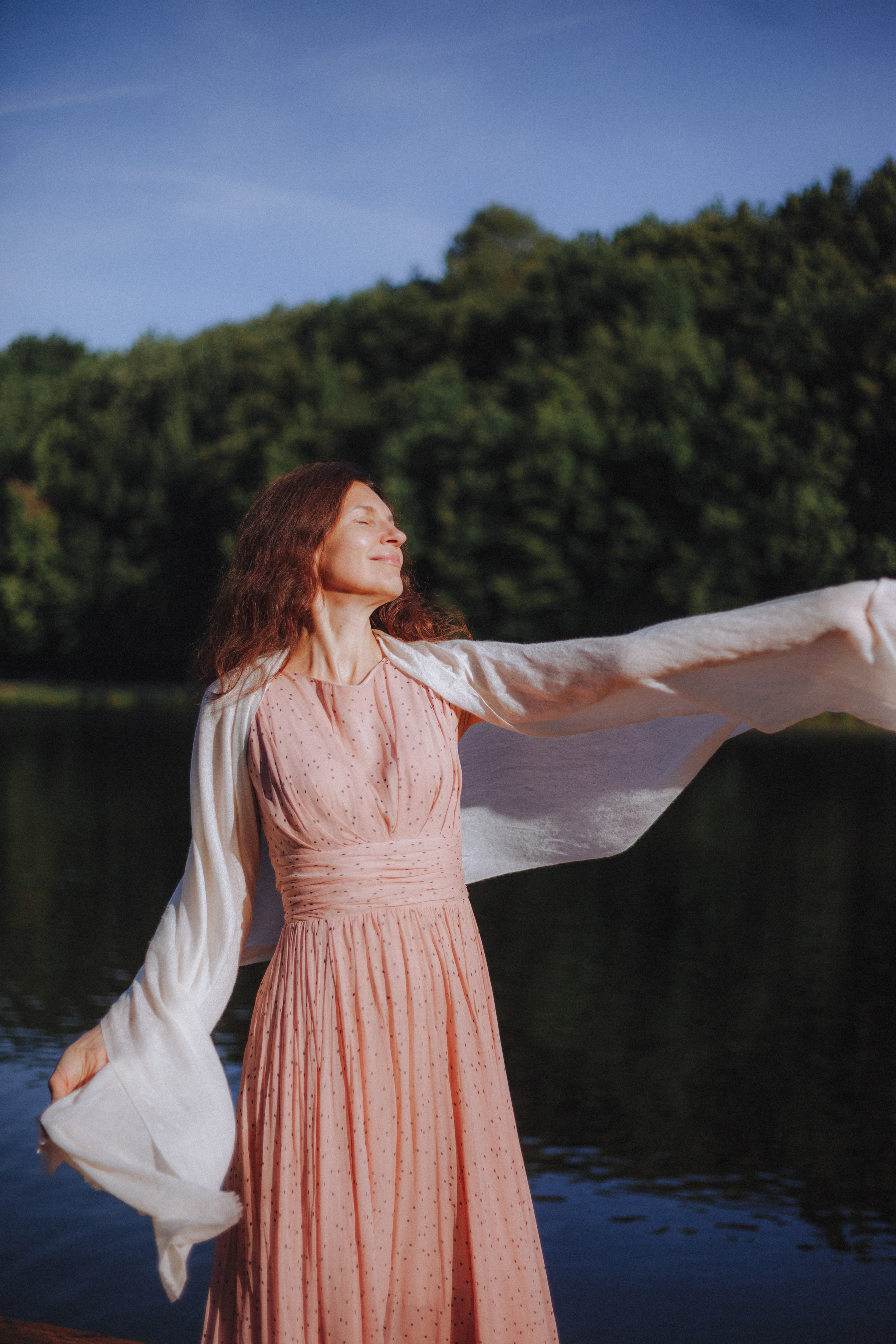 Елена на Щелковском хуторе. Главная