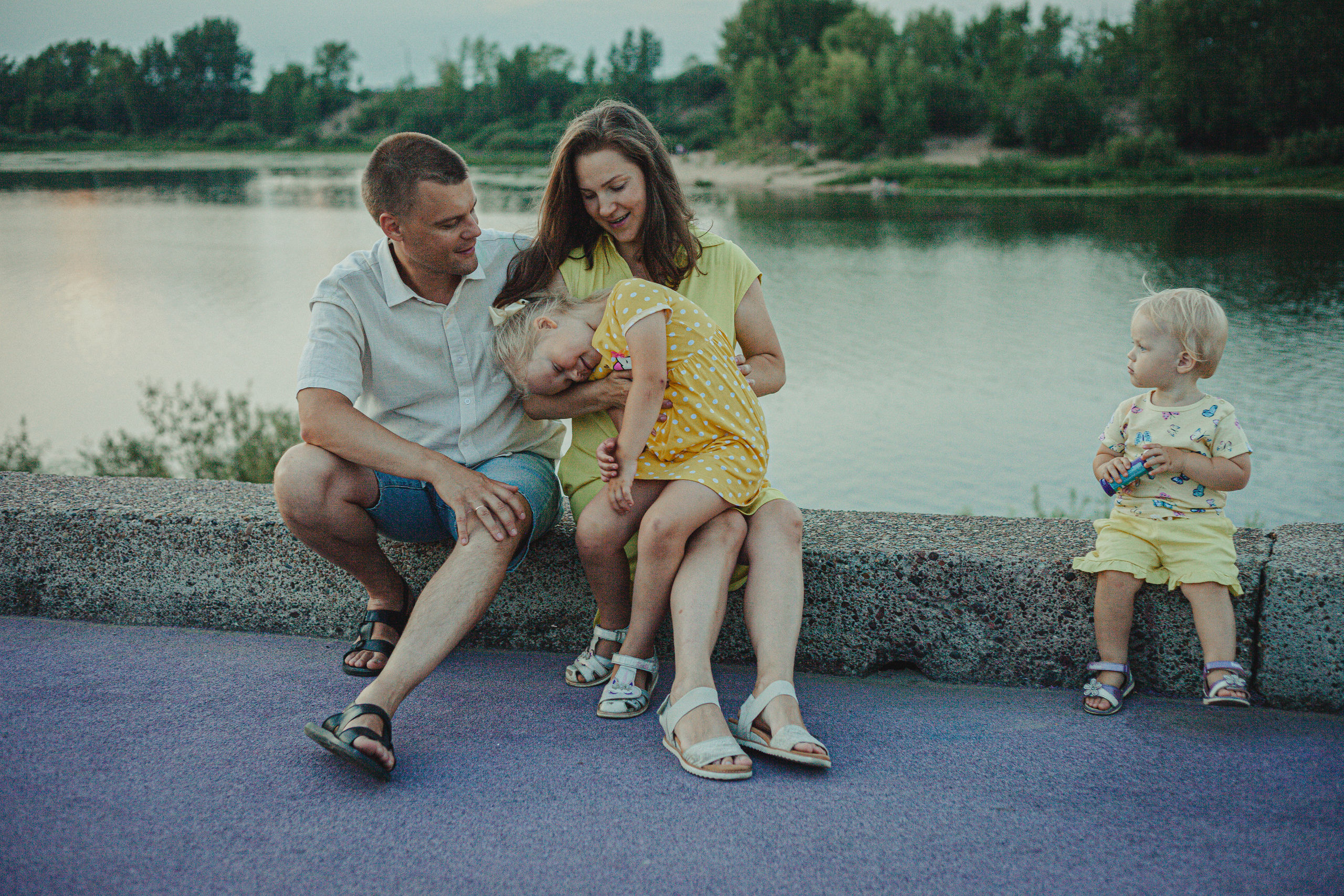 Семья Галкиных на Гребном канале. Главная