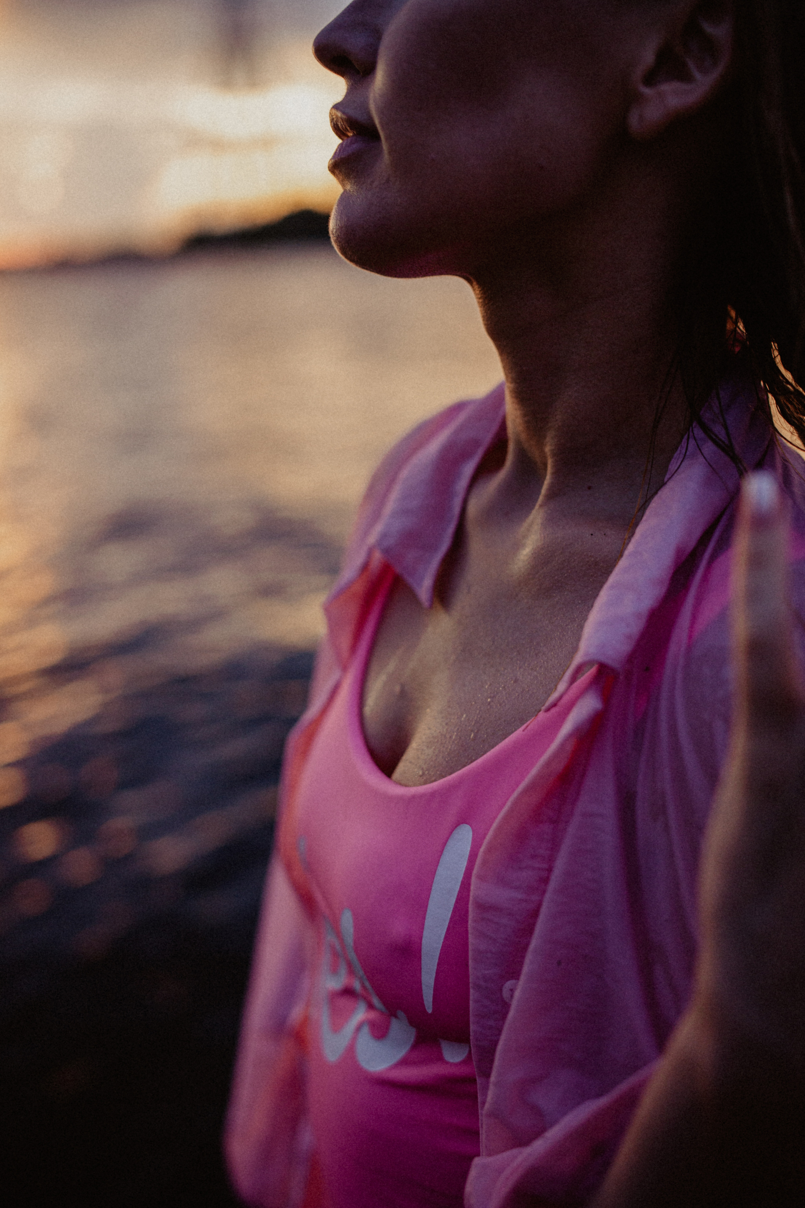 Ирина на Рождественской и на Гребном канале. Главная