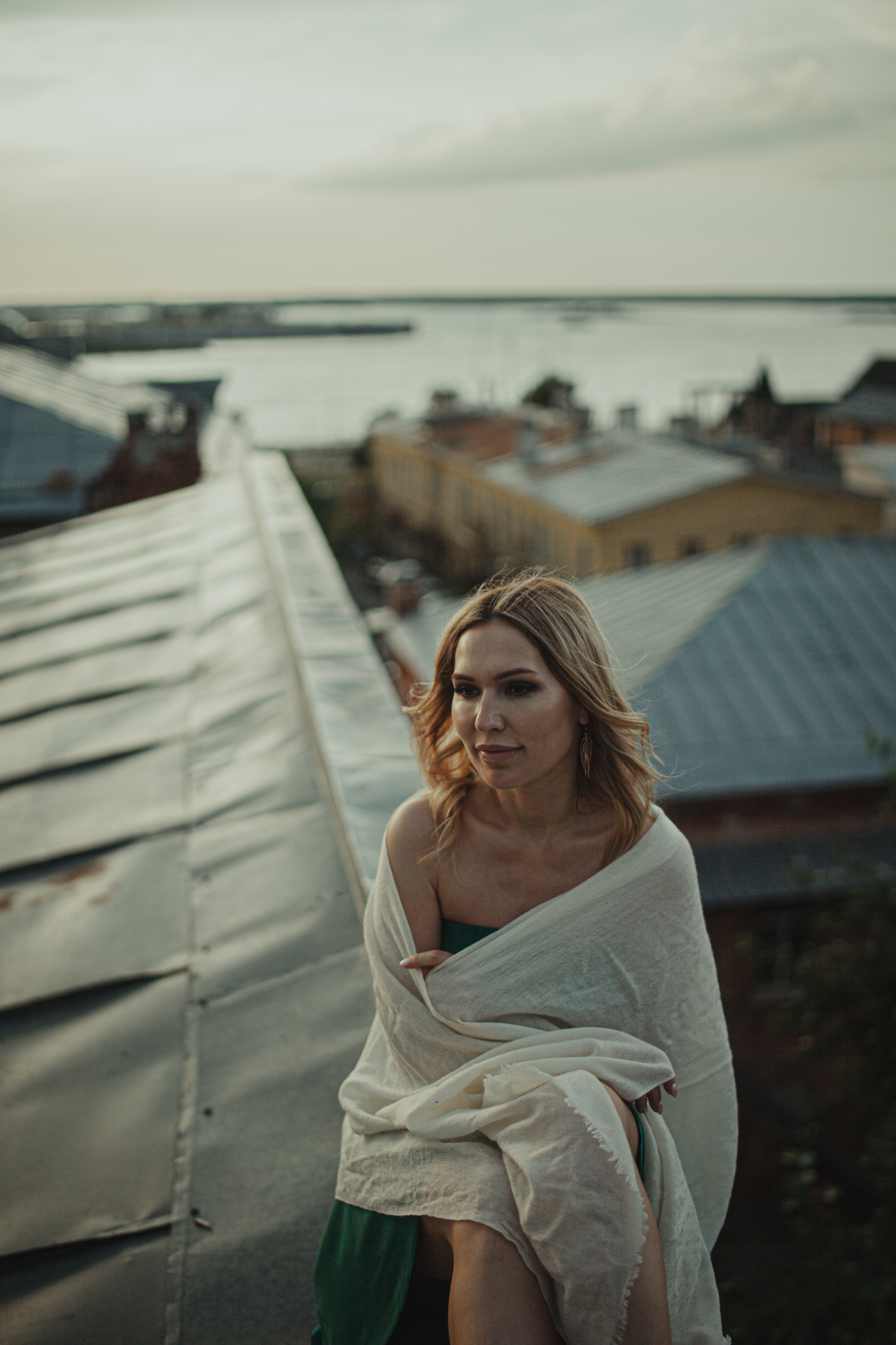 Ирина на Рождественской и на Гребном канале. Главная