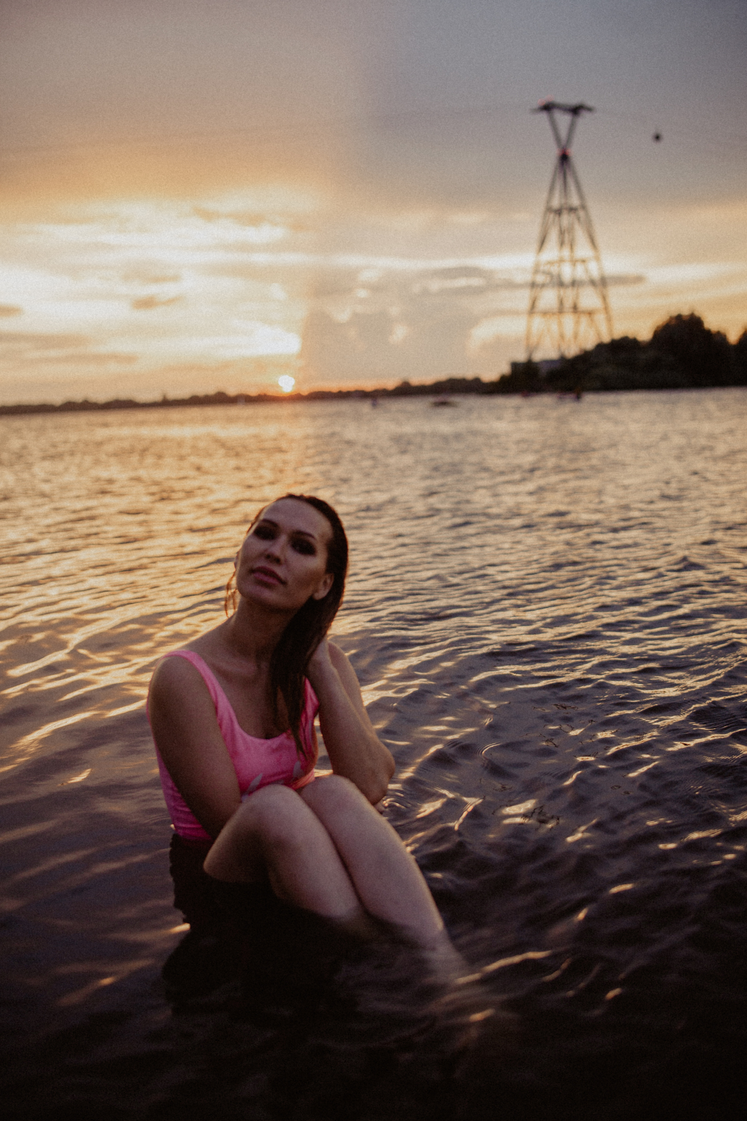 Ирина на Рождественской и на Гребном канале. Главная