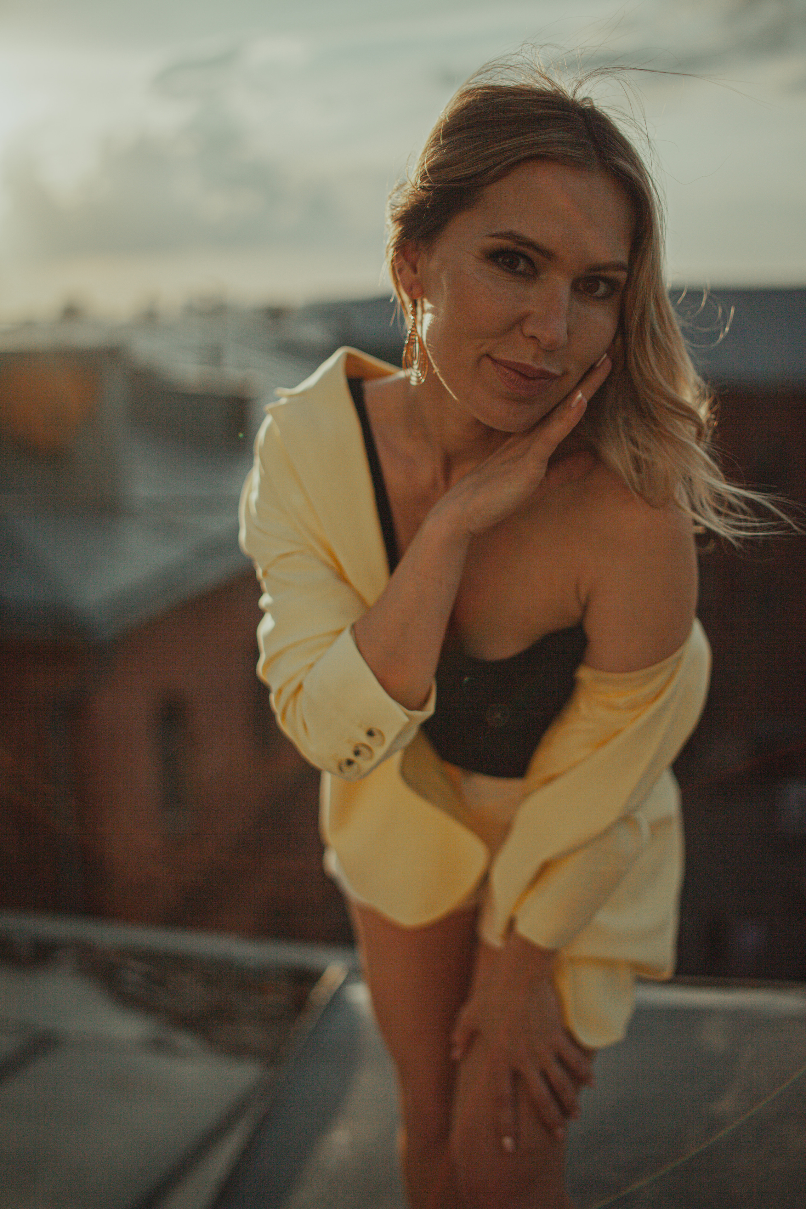 Ирина на Рождественской и на Гребном канале. Главная