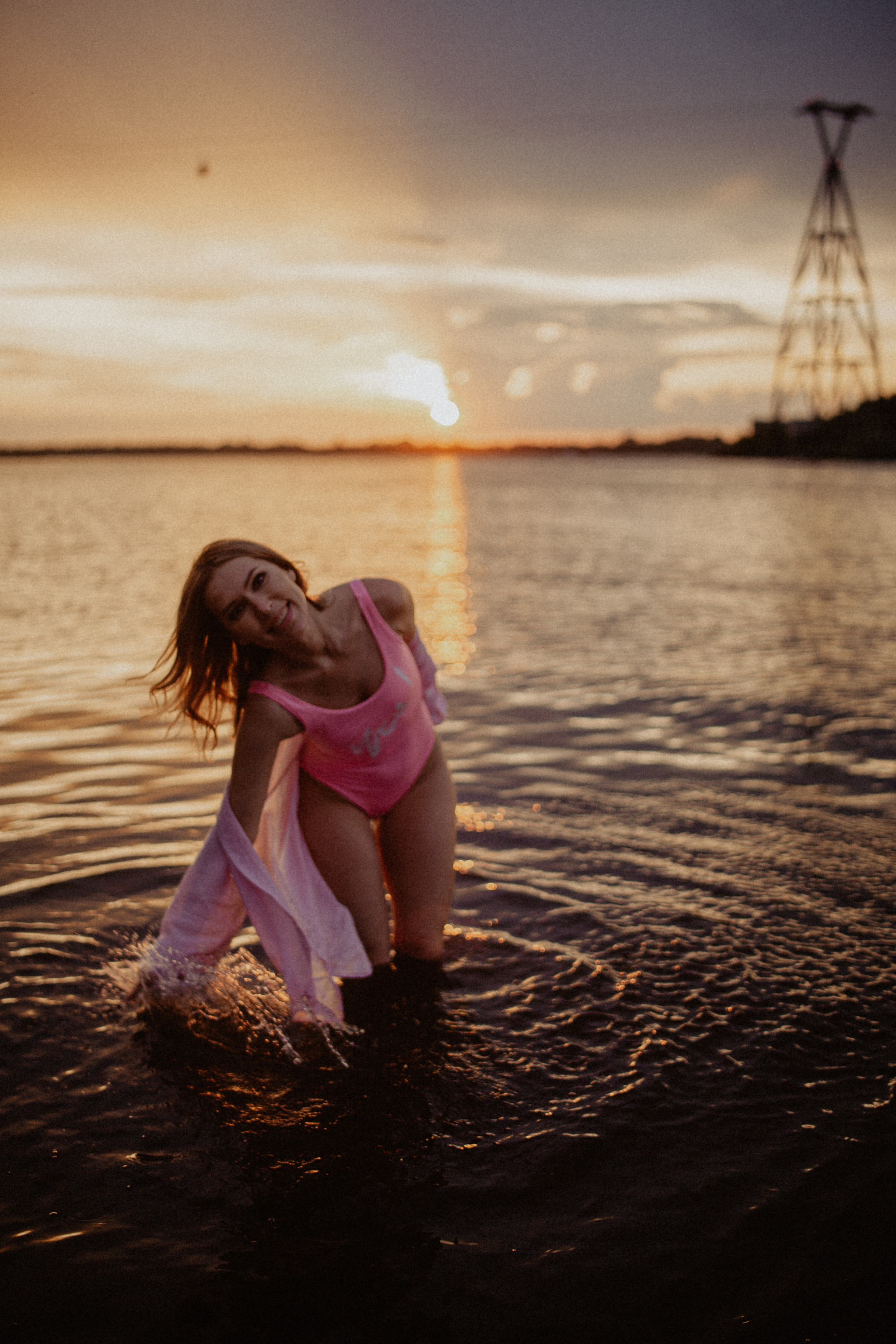 Ирина на Рождественской и на Гребном канале. Главная