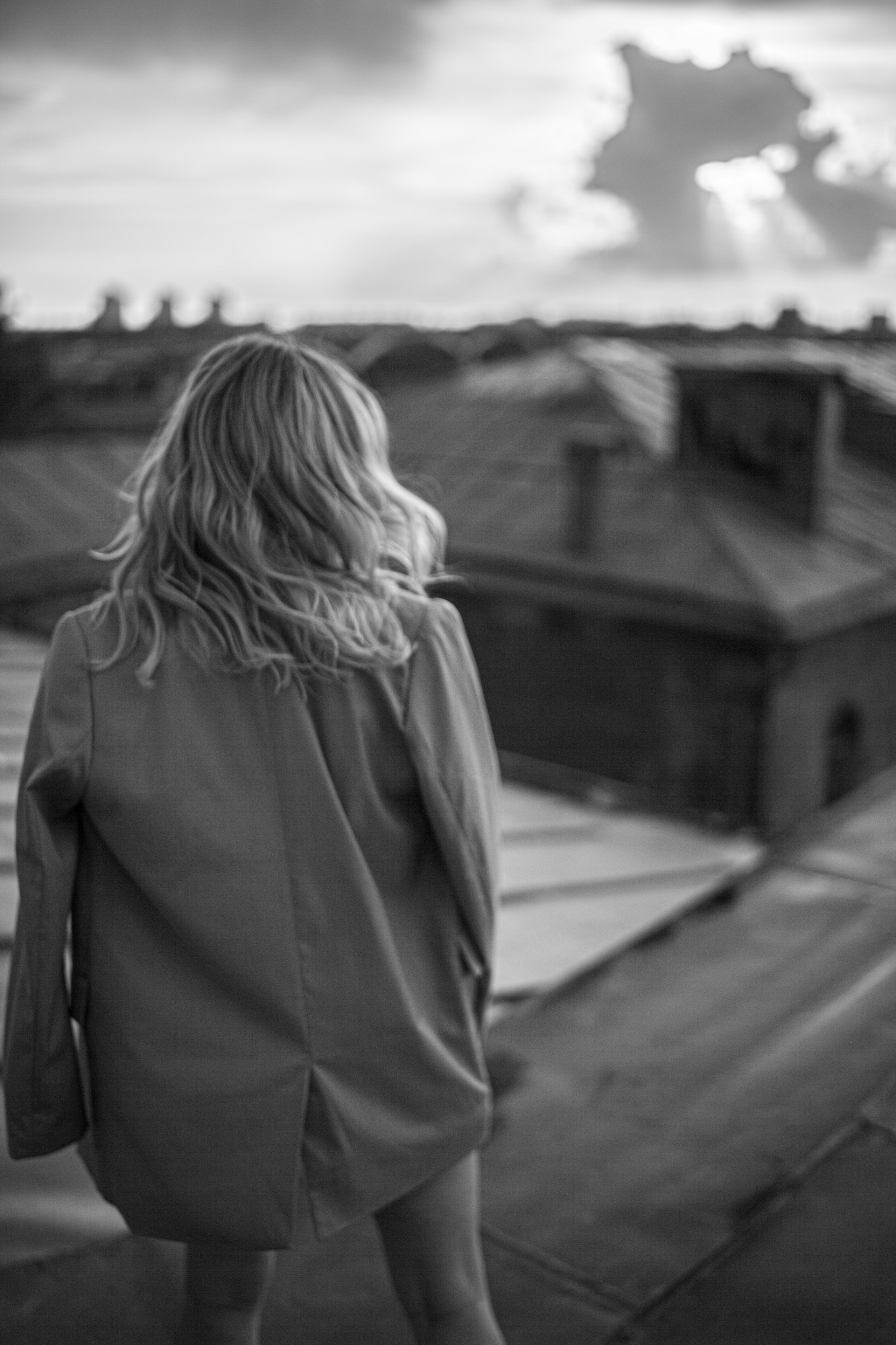 Ирина на Рождественской и на Гребном канале. Главная